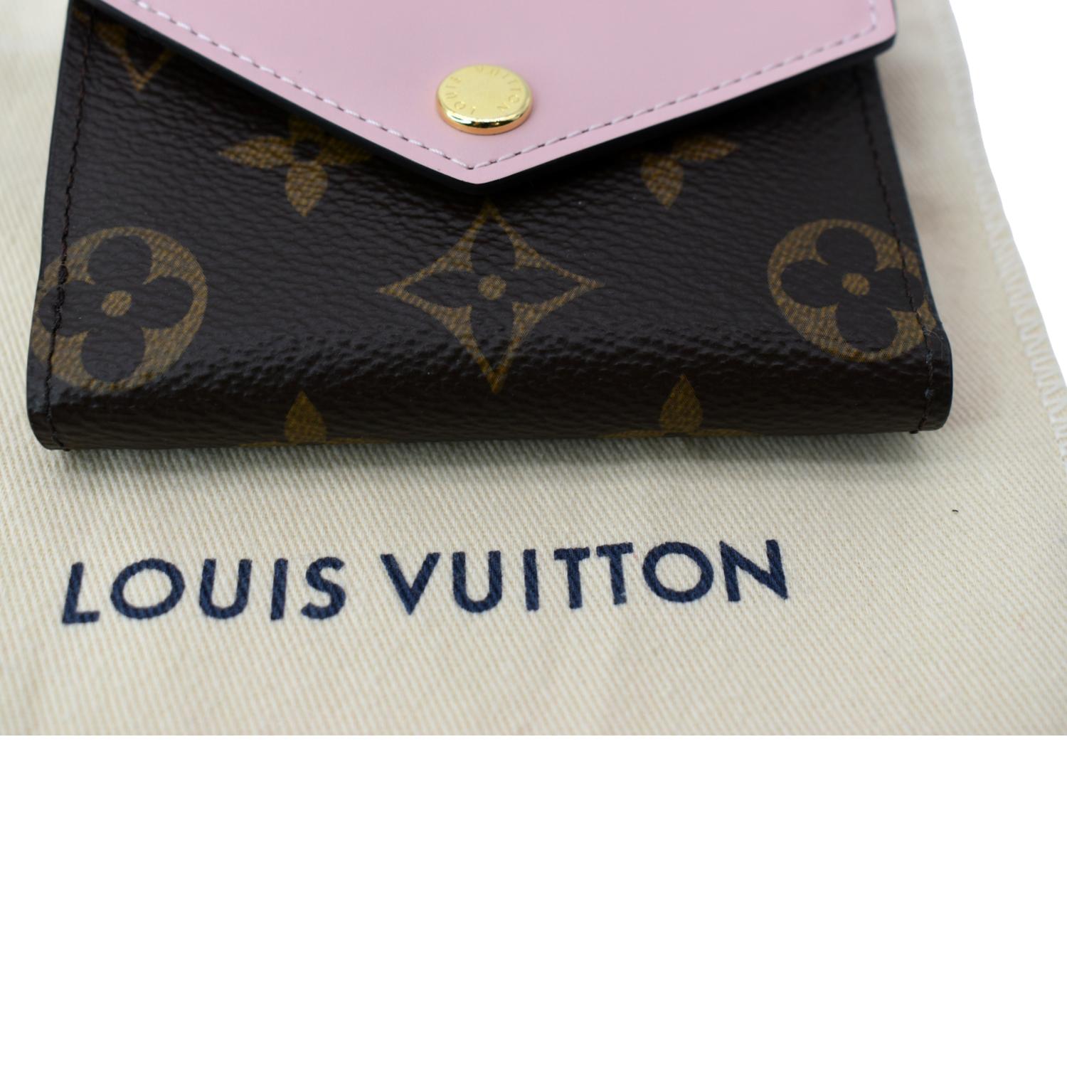 Louis Vuitton - Zoe Wallet in Monogram Rose Ballerine