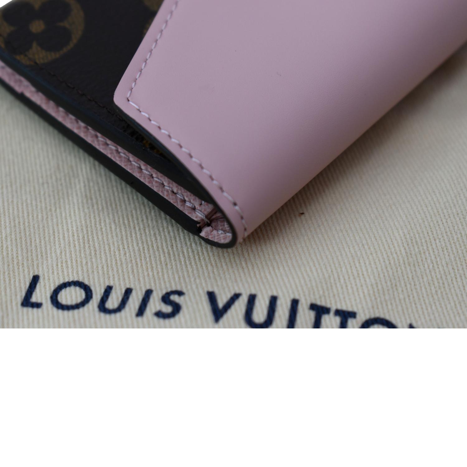 Louis Vuitton - Zoe Wallet in Monogram Rose Ballerine