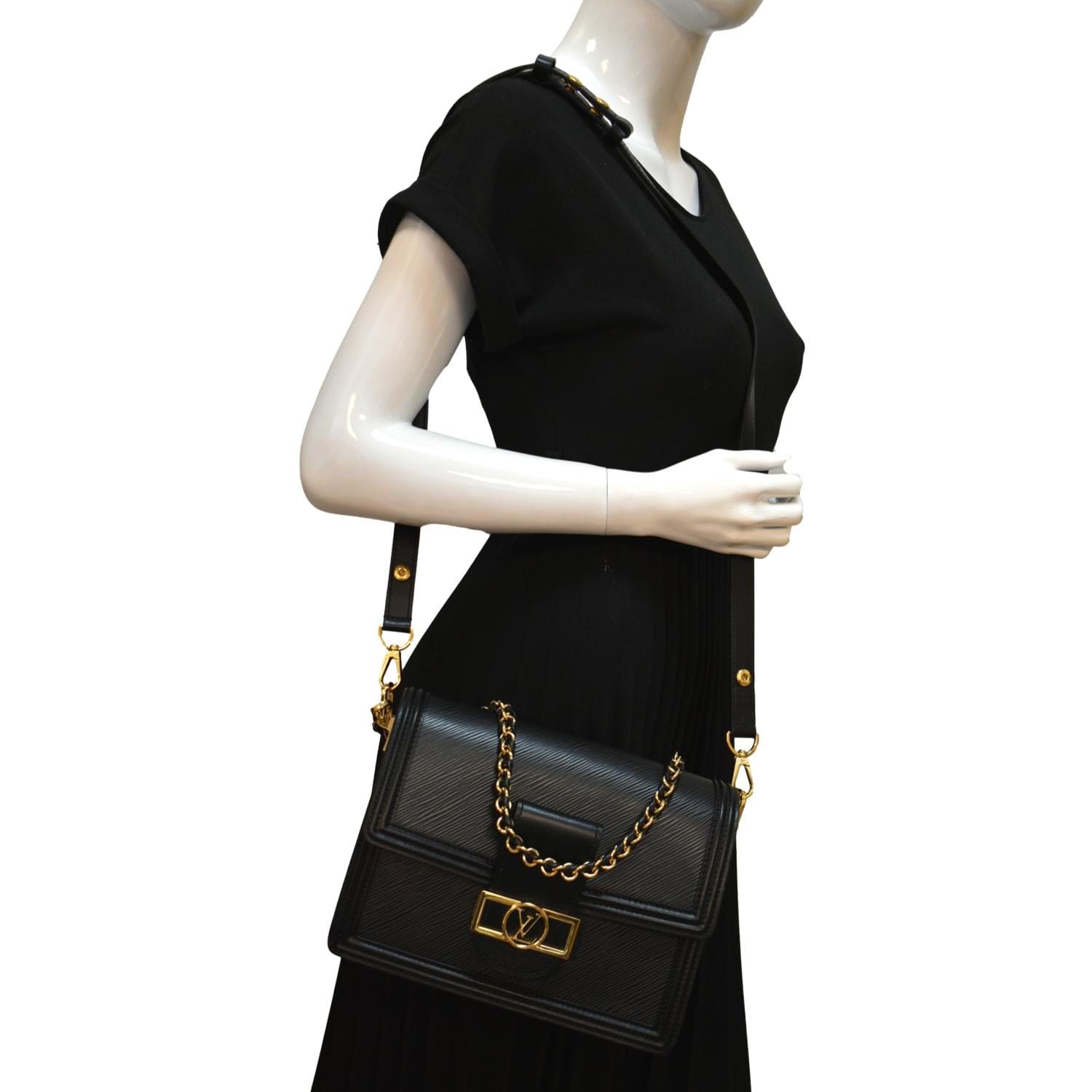 Louis+Vuitton+Dauphine+Shoulder+Bag+Black+Red+Monogram+Lace+Patent+Leather  for sale online