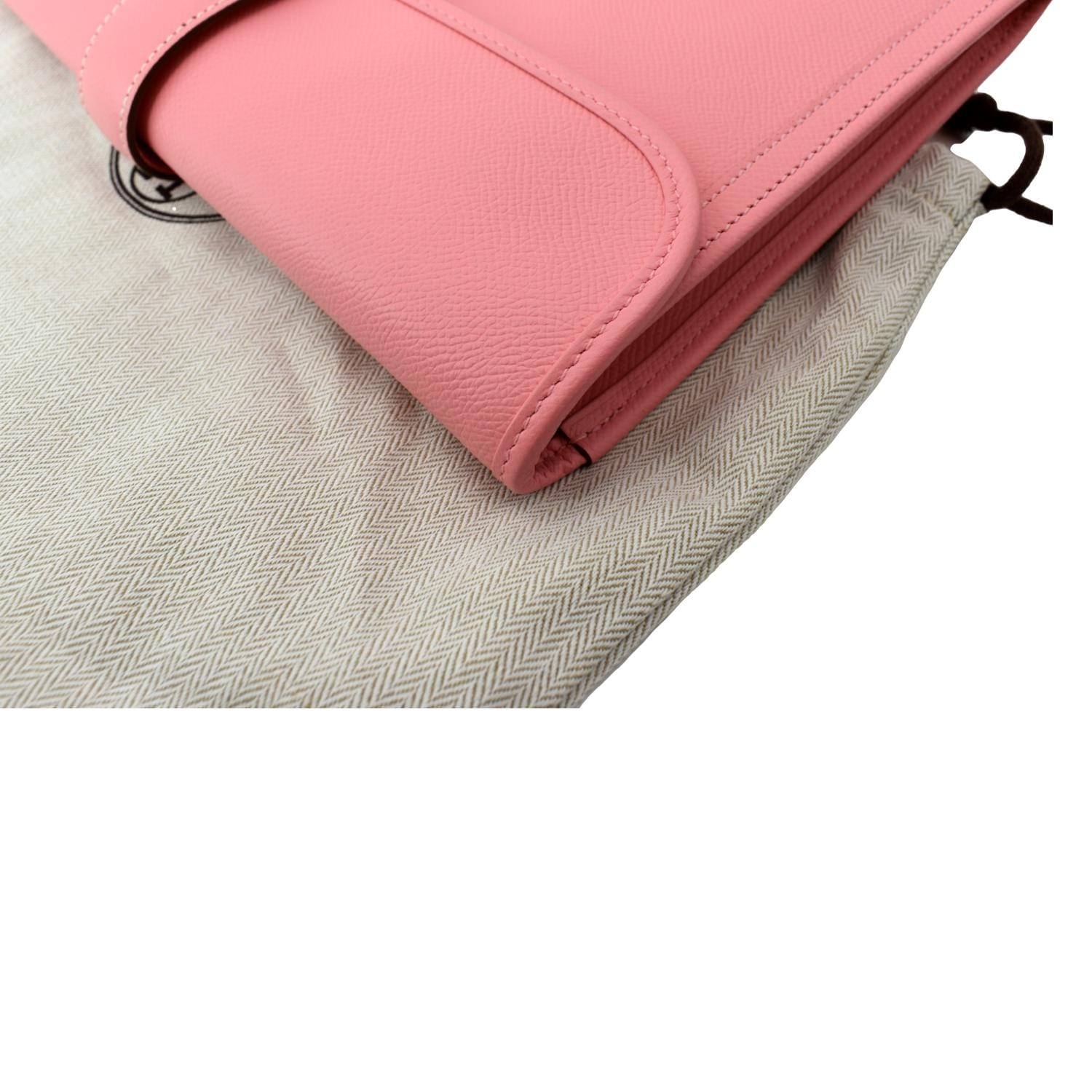 Jige leather clutch bag Hermès Pink in Leather - 23656285