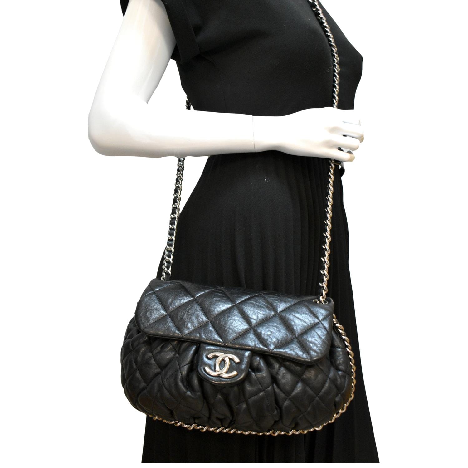 Download Handbag Black Chanel Free Transparent Image HQ HQ PNG Image   FreePNGImg