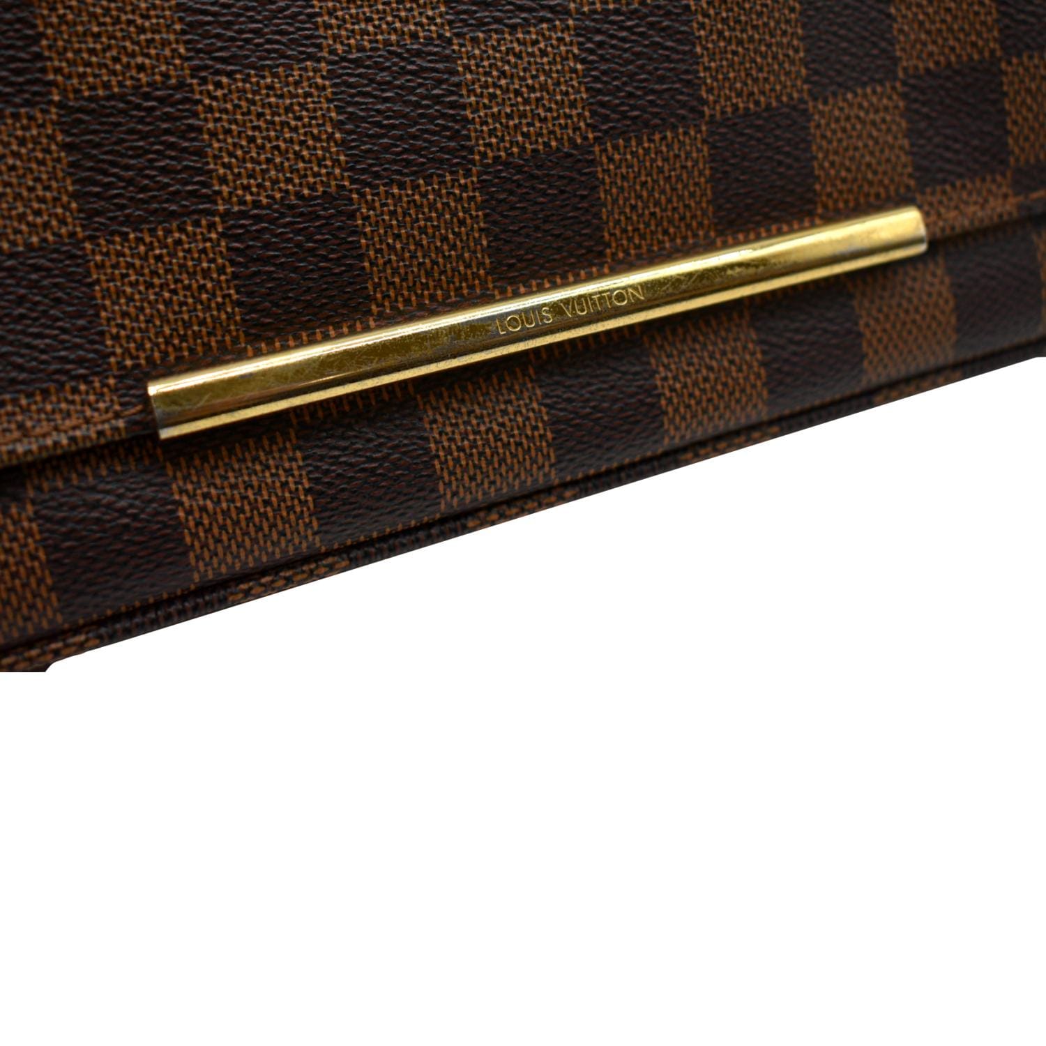Louis Vuitton Hoxton Leather Handbag