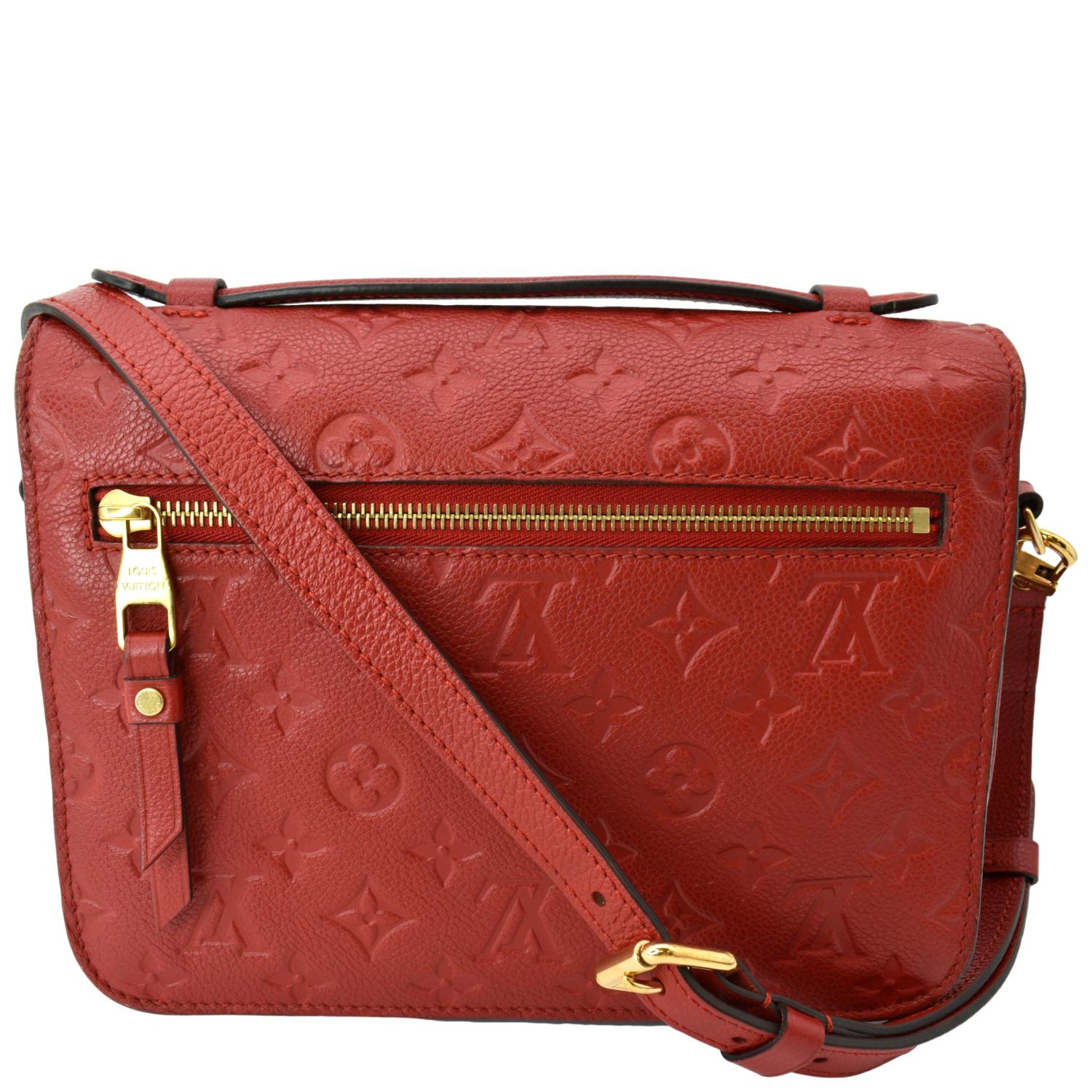 Félicie leather crossbody bag Louis Vuitton Red in Leather - 35003011