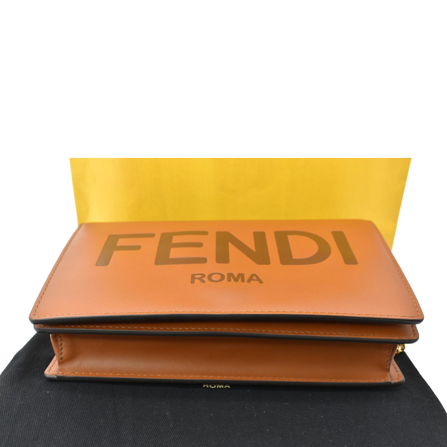 Fendi Roma Flat Pouch Large - Light grey leather pouch