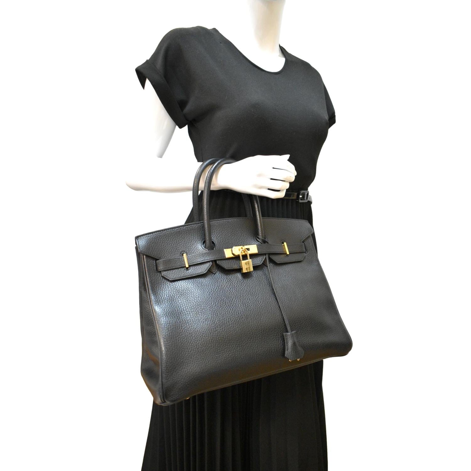 Hermes Kelly Handbag Black Clemence with Gold Hardware 40 Black