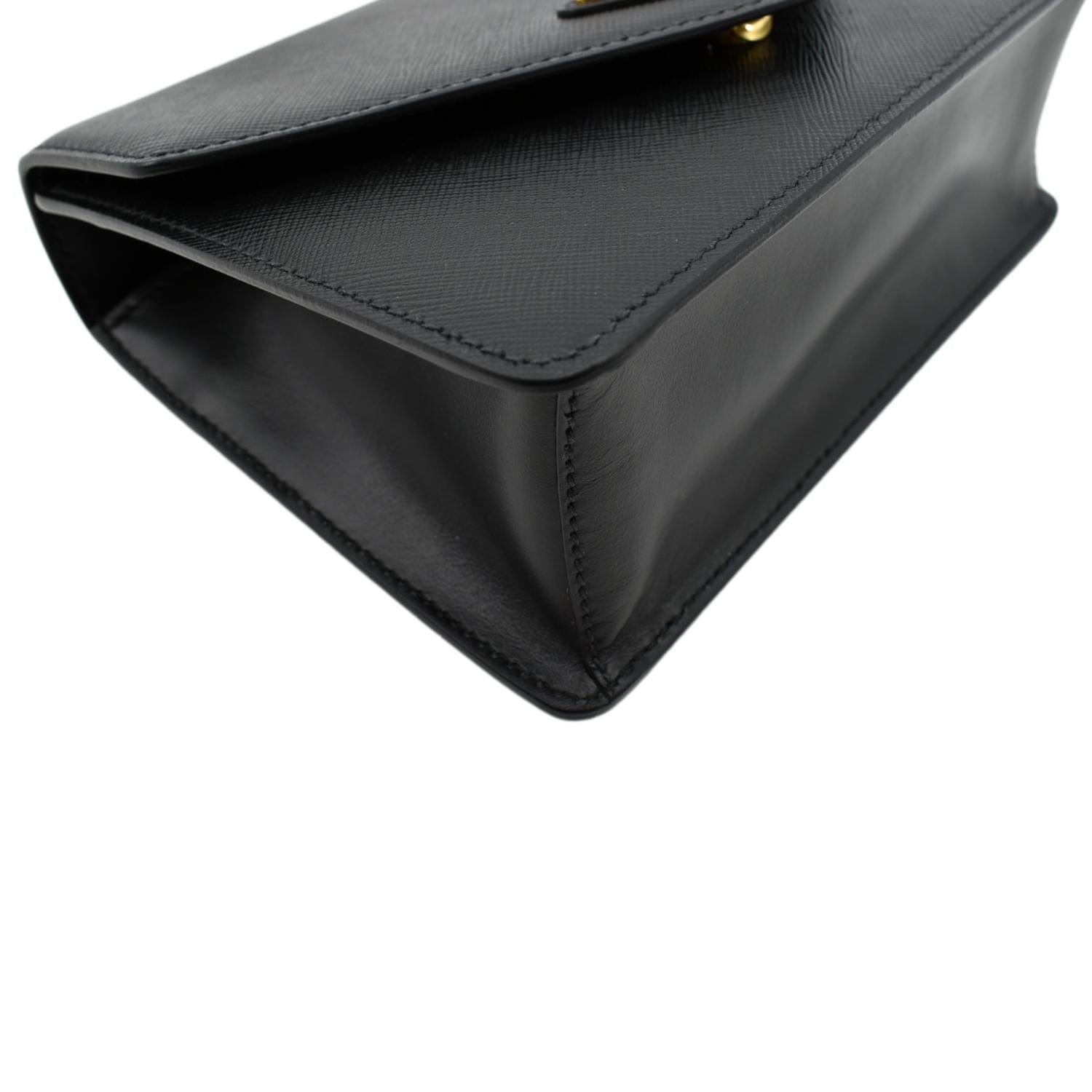 Leather crossbody bag Prada Black in Leather - 33537208