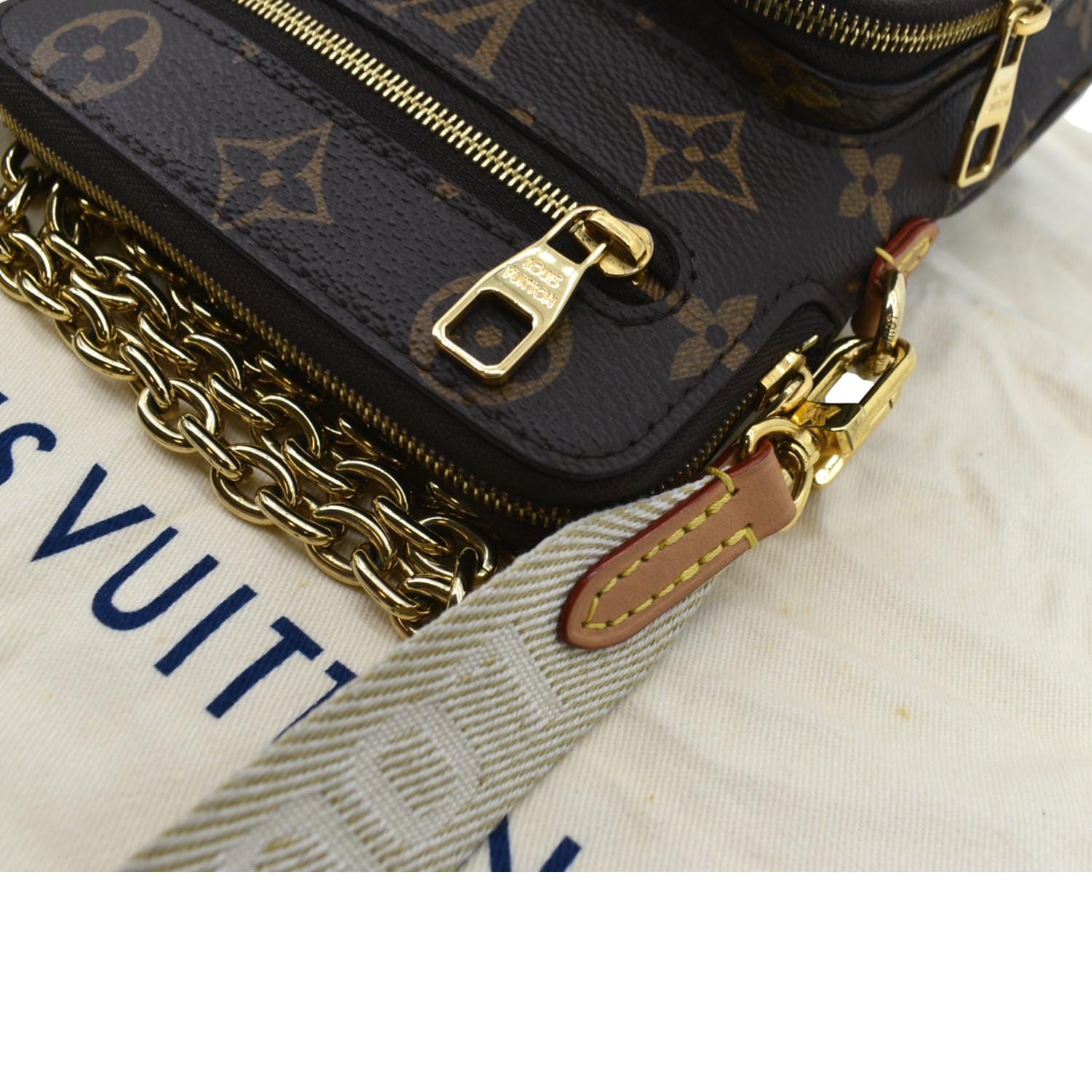 Louis Vuitton Monogram Utility Phone Sleeve Crossbody Bag - Brown Crossbody  Bags, Handbags - LOU673682