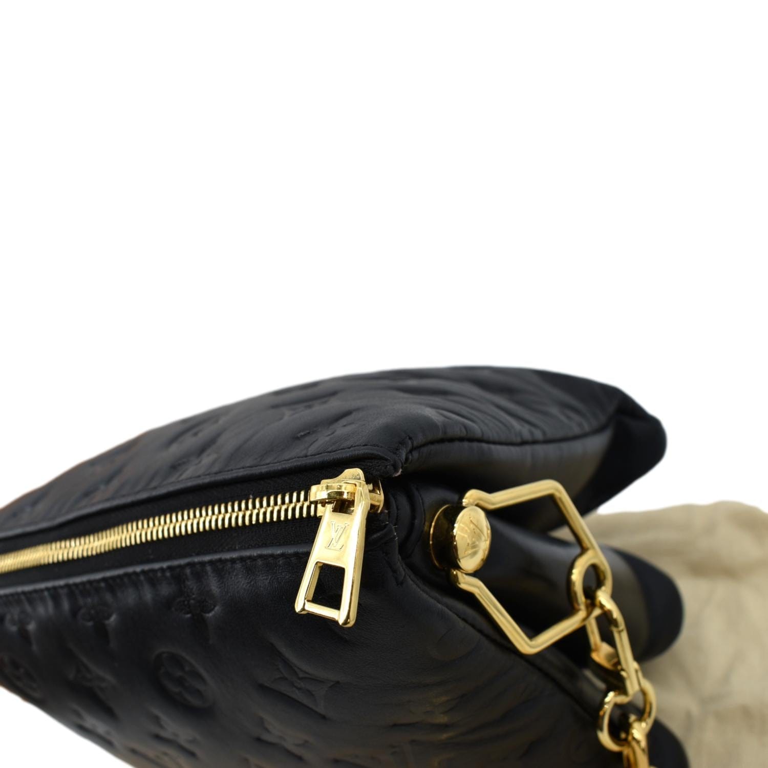 Louis Vuitton 2022-2023 pre-owned Coussin PM Shoulder Bag - Farfetch