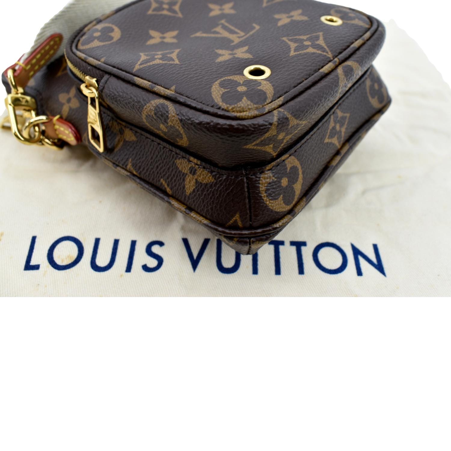 Louis Vuitton Utility Phone Sleeve Bag Monogram Canvas at 1stDibs