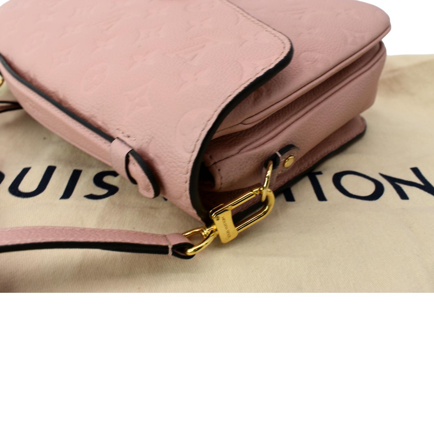 Metis leather handbag Louis Vuitton Pink in Leather - 34902602
