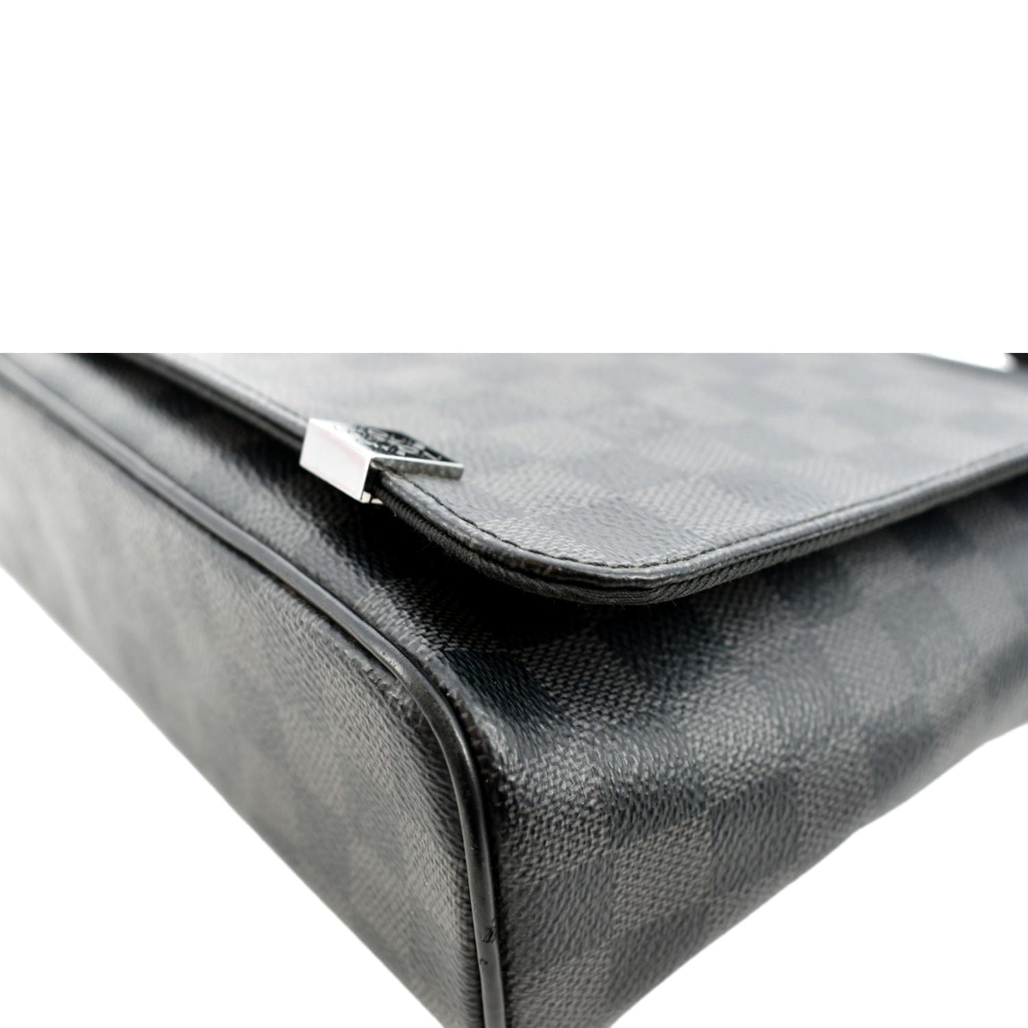 Louis Vuitton, Bags, Louis Vuitton District Pm Damier Graphite Messenger  Bag Black