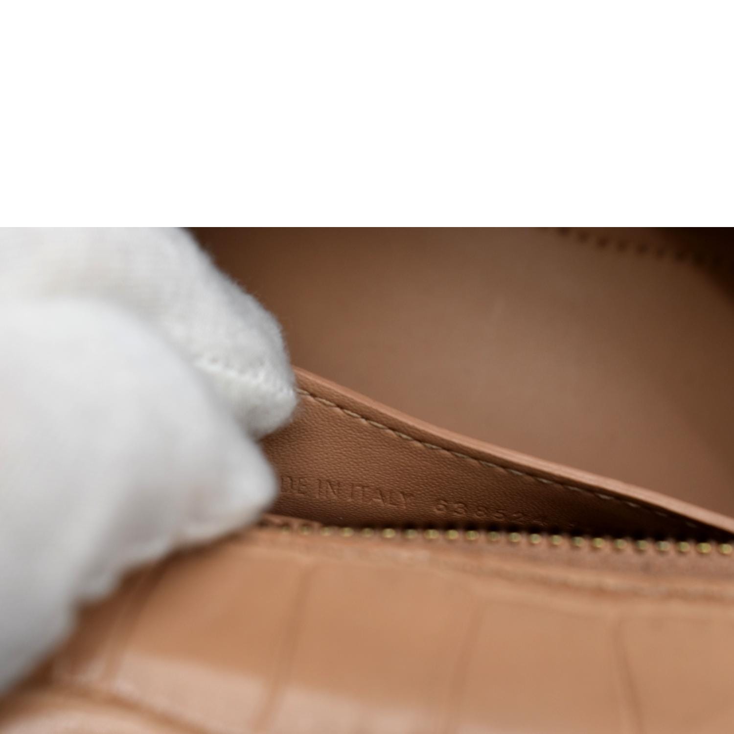 CC Sports Line crossbody bag - StclaircomoShops - Shop Balenciaga Neo  Classic clutch bag with Express Delivery