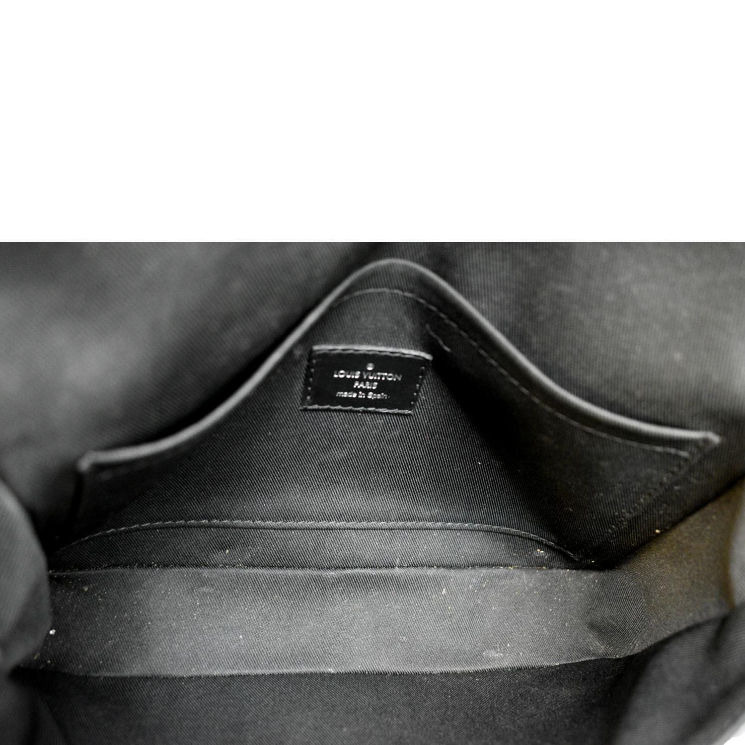Louis Vuitton Studio Messenger Bag Limited Edition Damier Graphite 3D at  1stDibs