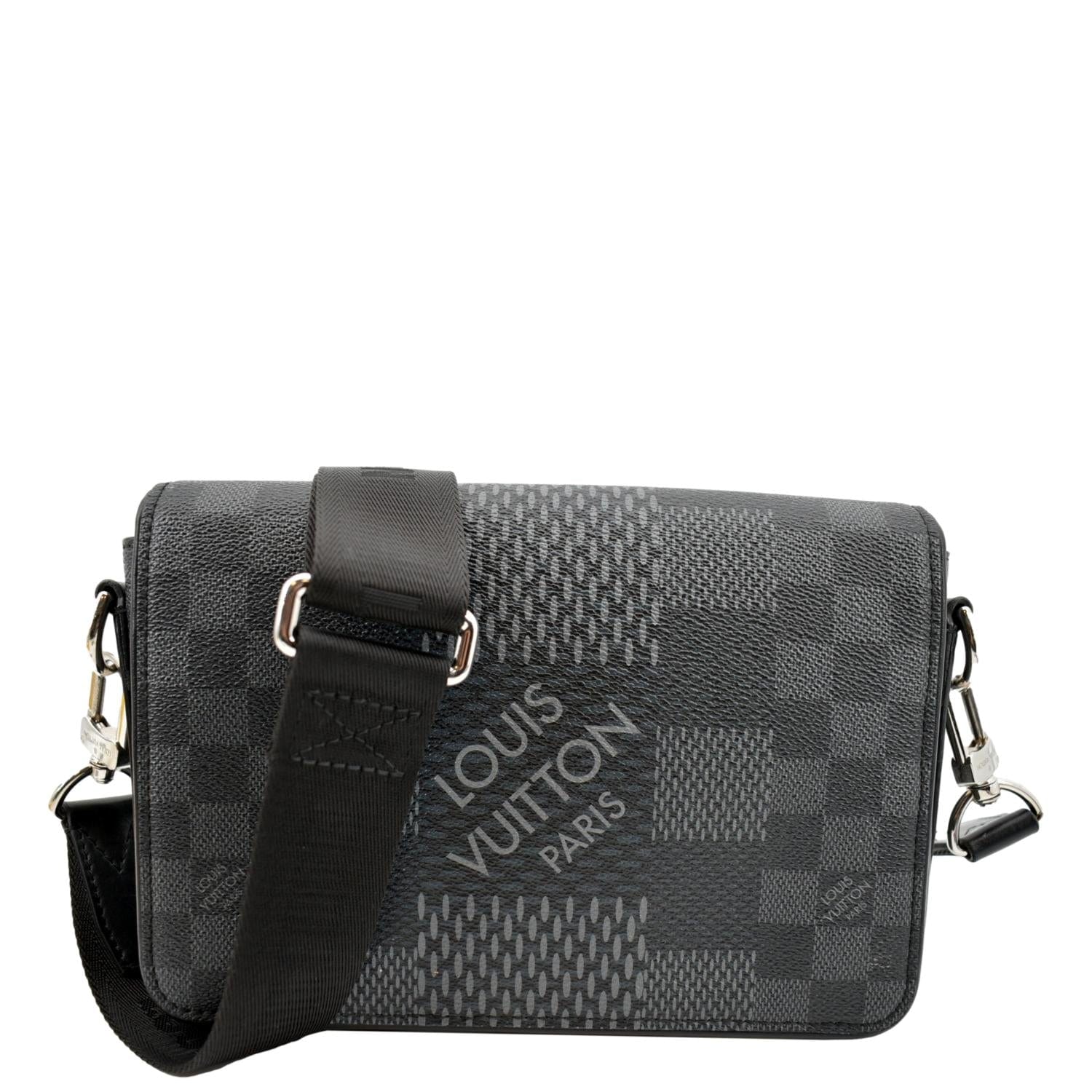 Louis Vuitton Lv messenger man bag Damier graphite  Louis vuitton  messenger bag, Luxury travel bag, Louis vuitton luggage
