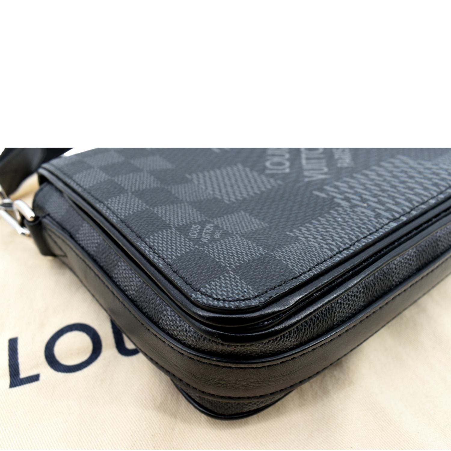 Louis Vuitton Studio Messenger Bag Limited Edition Damier Graphite 3D Black  2023921