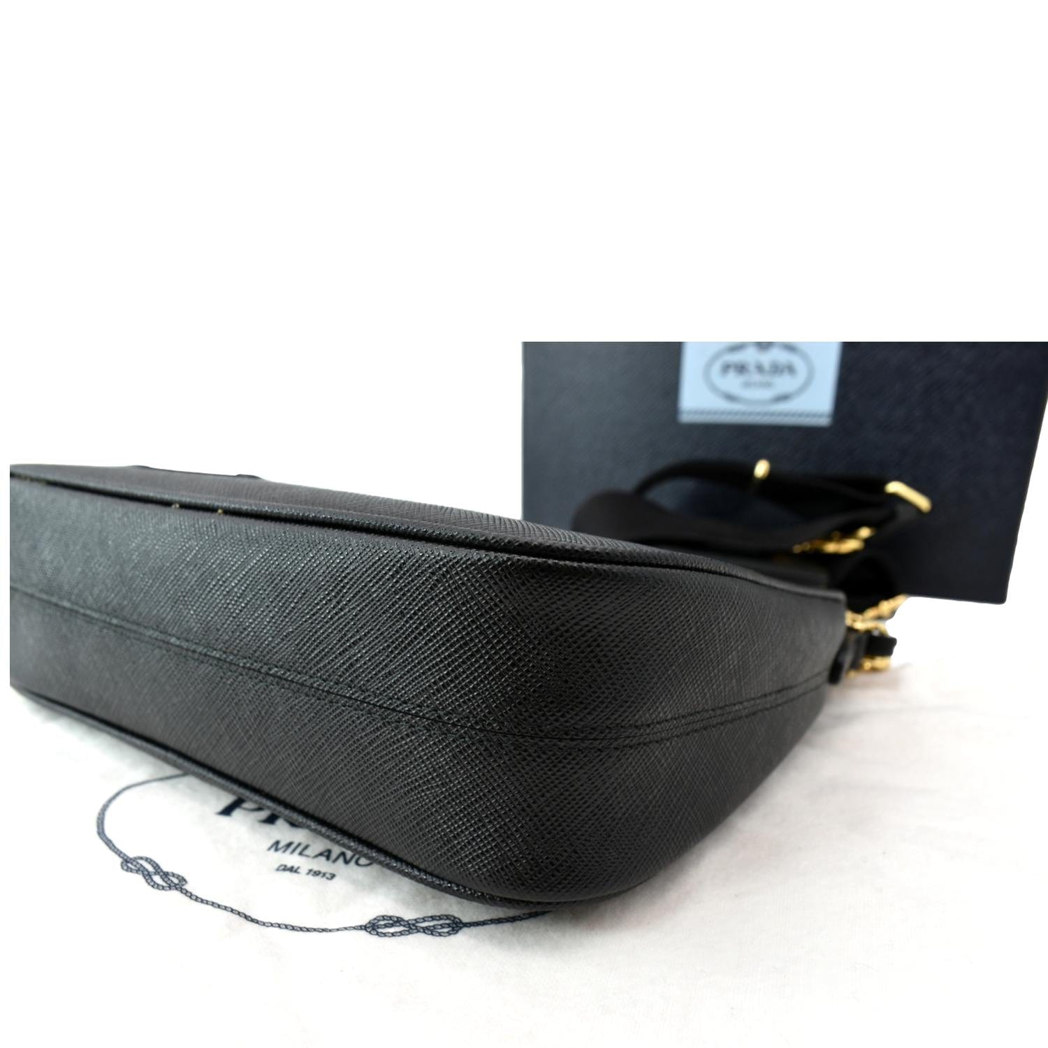 Prada Saffiano Leather Re-Edition 2005 Shoulder Bag - Black - One Size