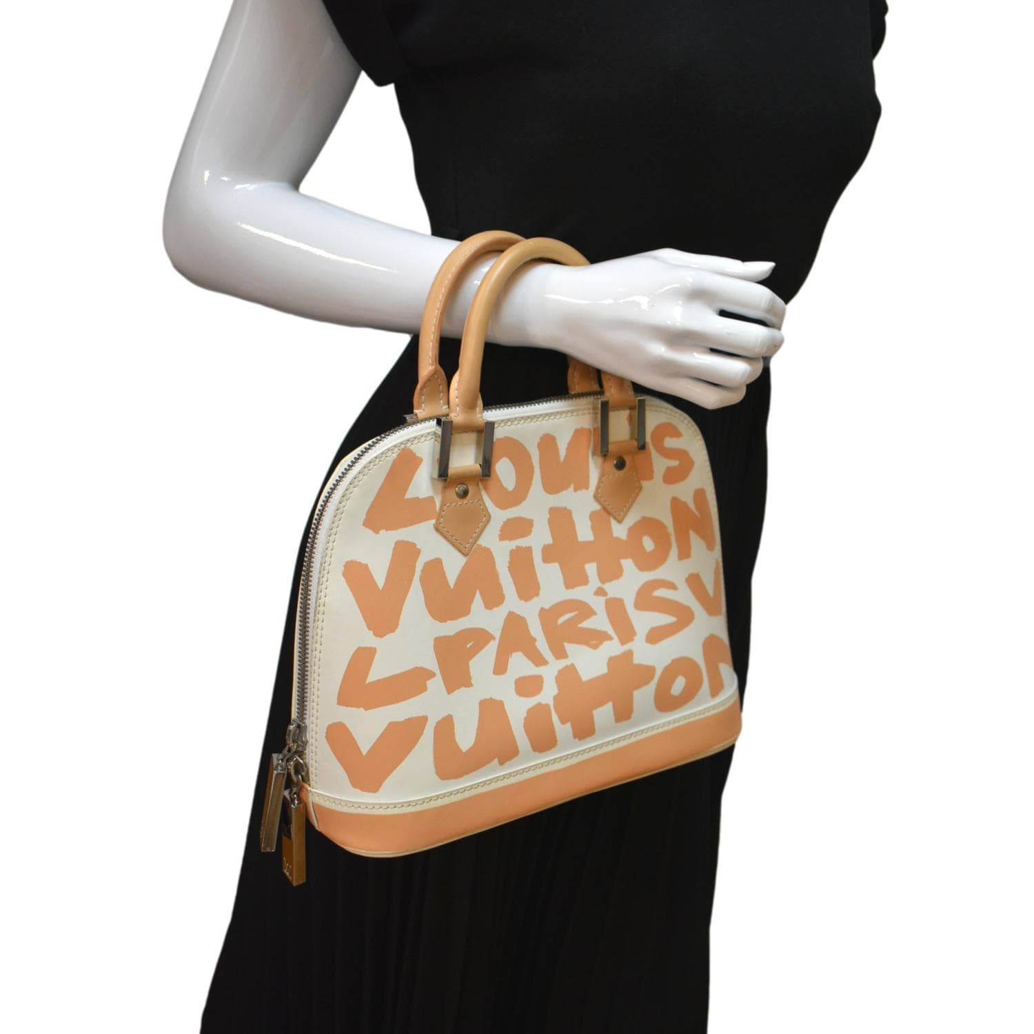 LOUIS VUITTON Graffiti Alma Horizontal Hand Bag White Orange