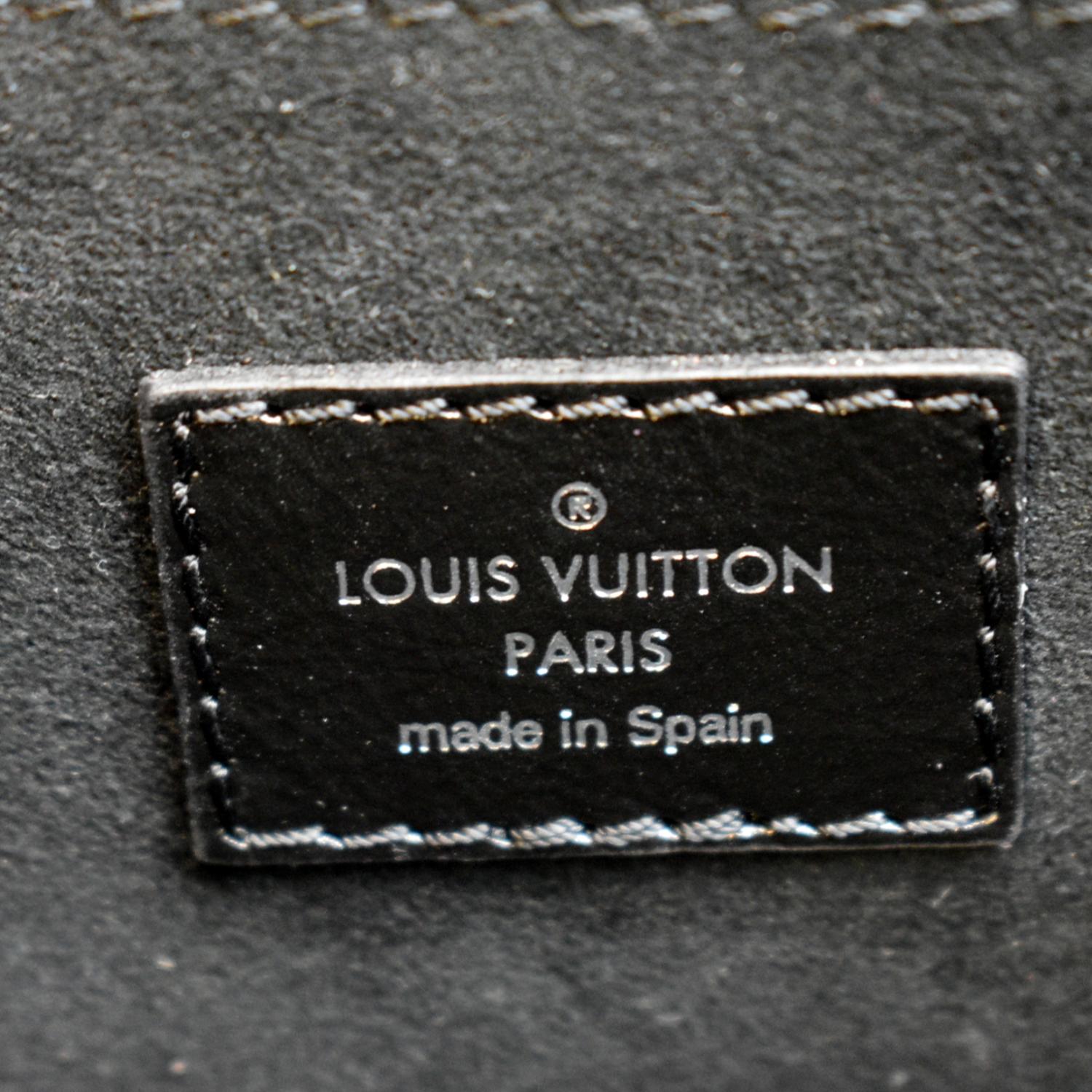 Louis Vuitton Dauphine MM Monogram Canvas GHW