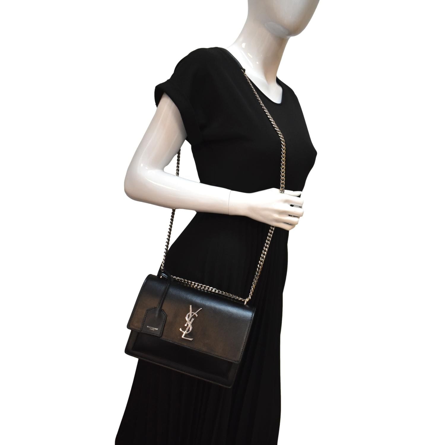 Yves Saint Laurent Black Leather Large Sunset Shoulder Bag For Sale at  1stDibs