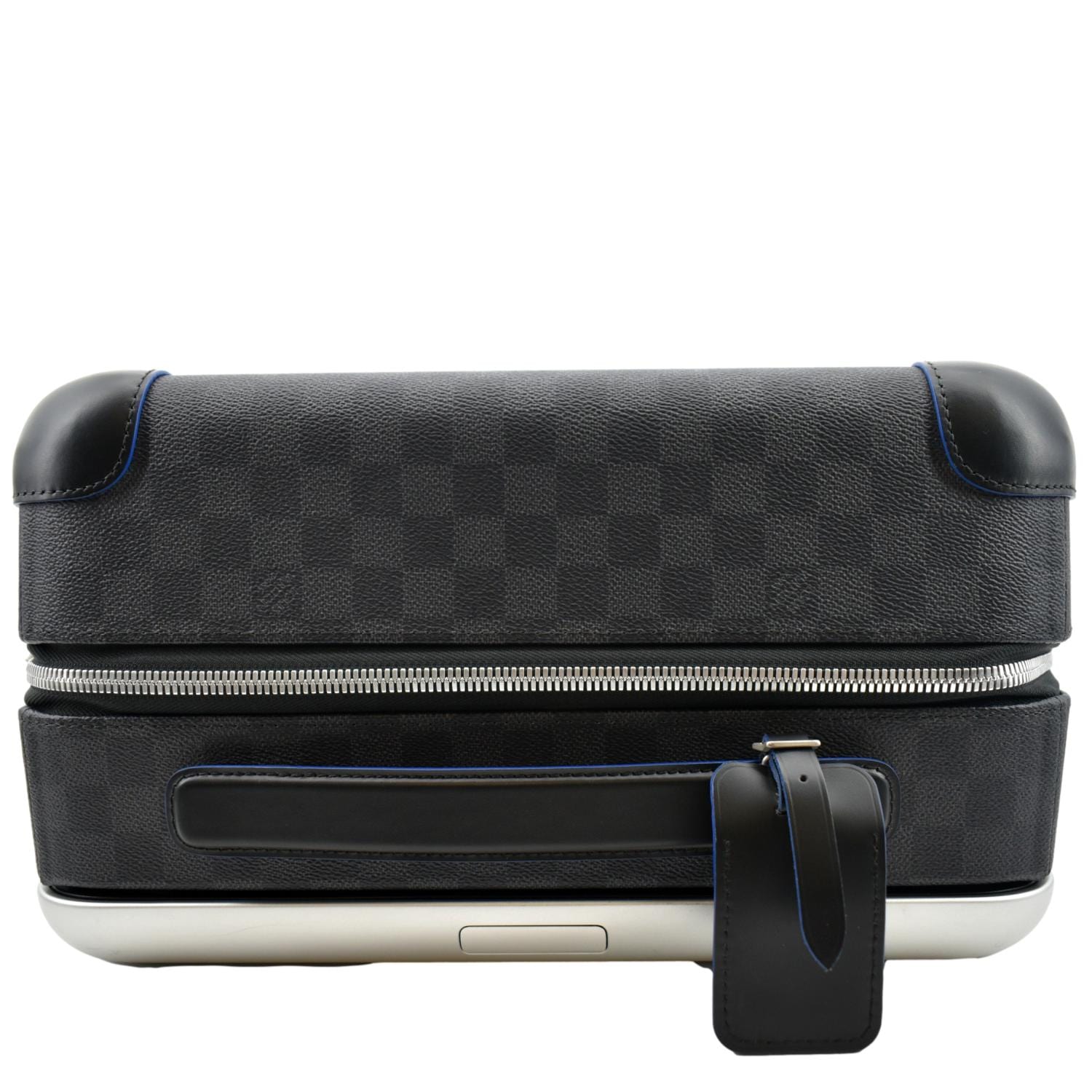 Black Epi leather Louis Vuitton Horizon 55cm rolling luggage at