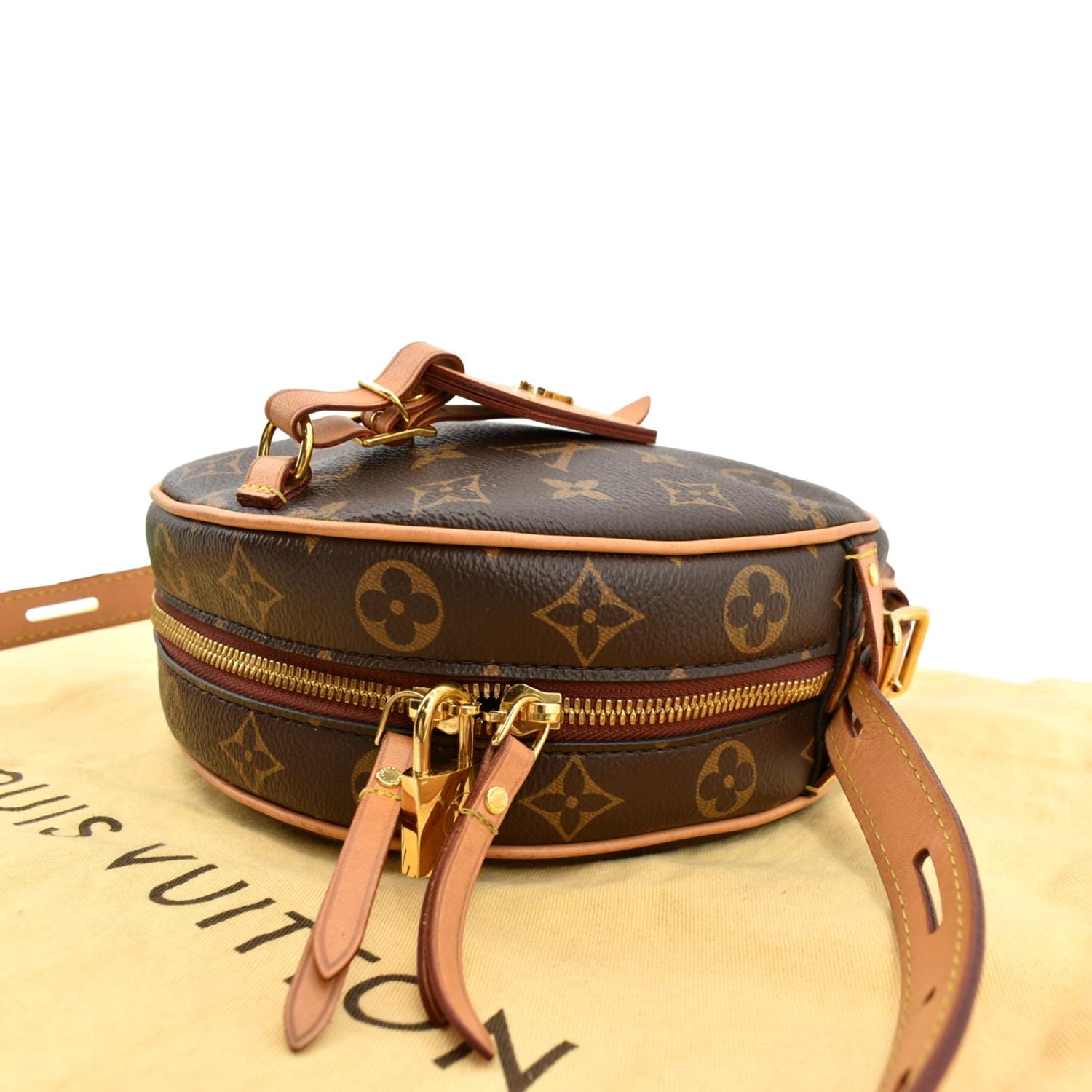 Louis Vuitton Boite Chapeau Souple Bag Monogram Canvas MM Brown 23656682