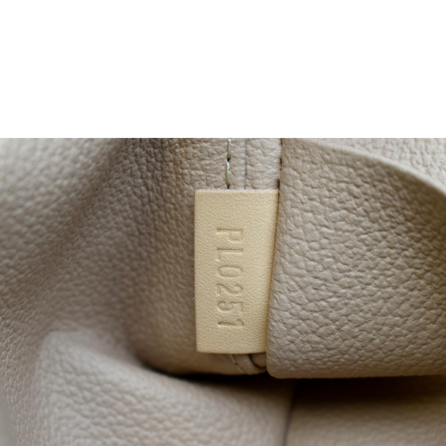 Shop Louis Vuitton 2021-22FW Nice mini toiletry pouch (M44495) by  design◇base