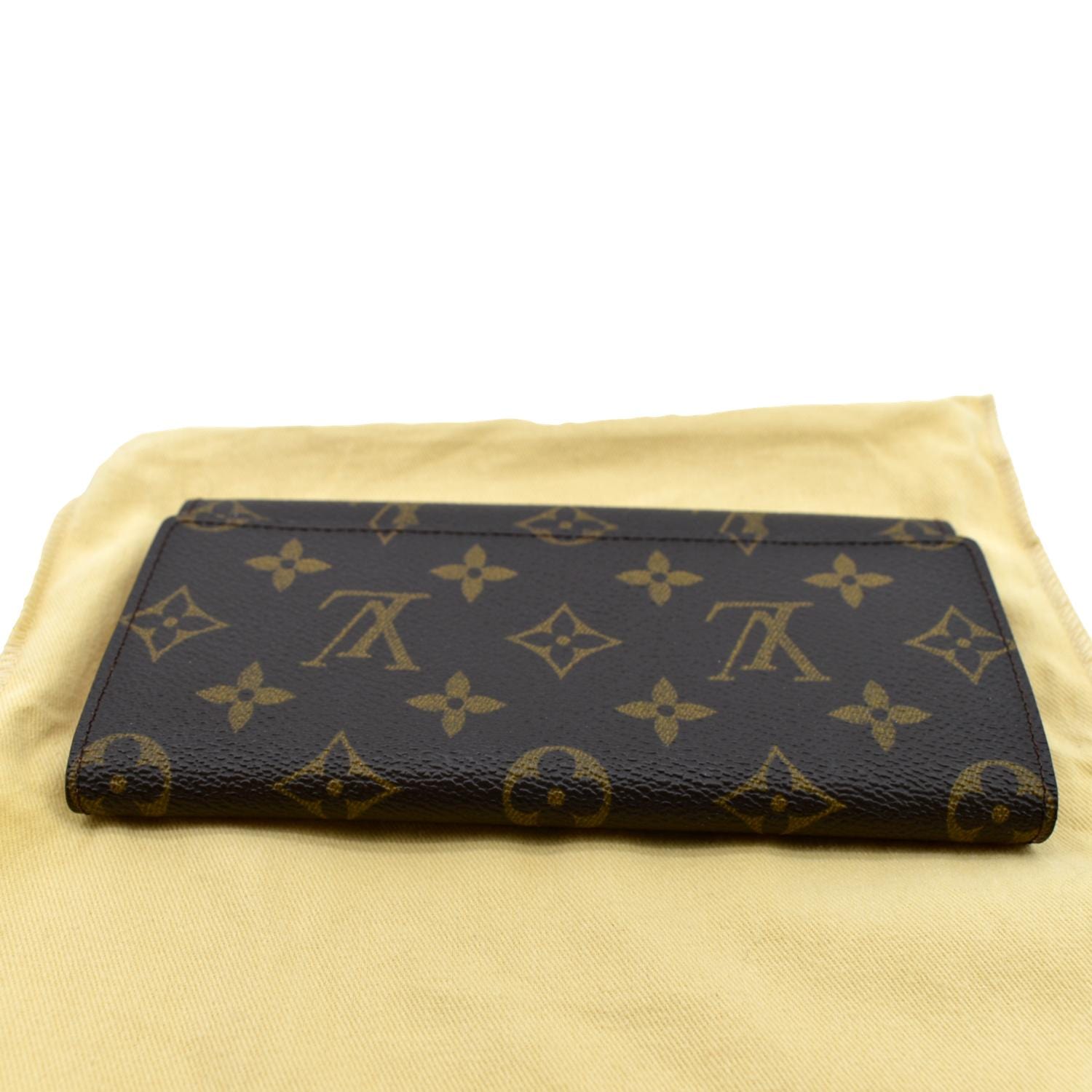 Cloth wallet Louis Vuitton Brown in Cloth - 31337540