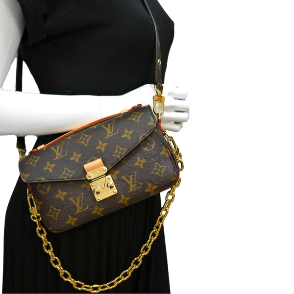 Louis Vuitton Metis East West Pochette Monogram Bag - Full View