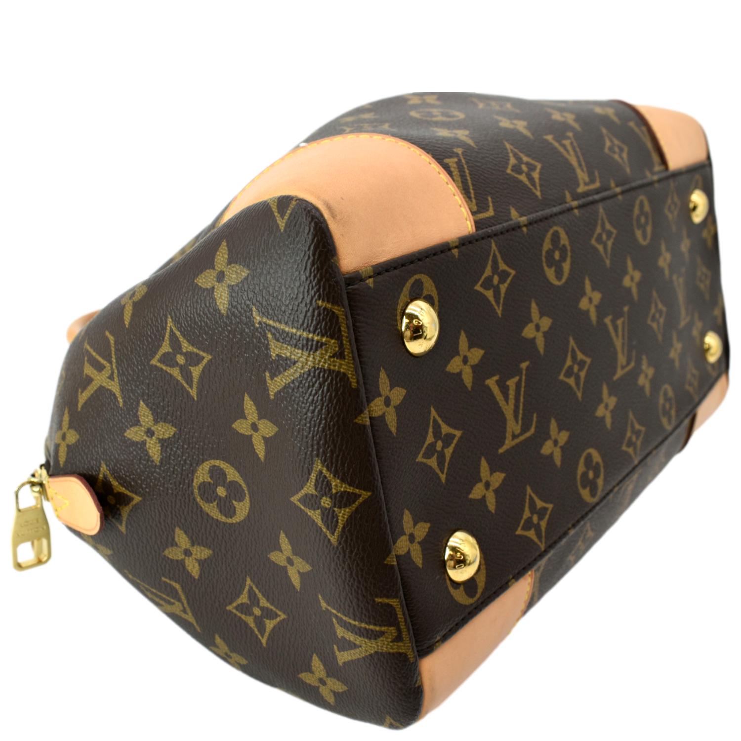 Louis Vuitton Monogram  Shoulder/Crossbody Bag 💼 871TH in 2023