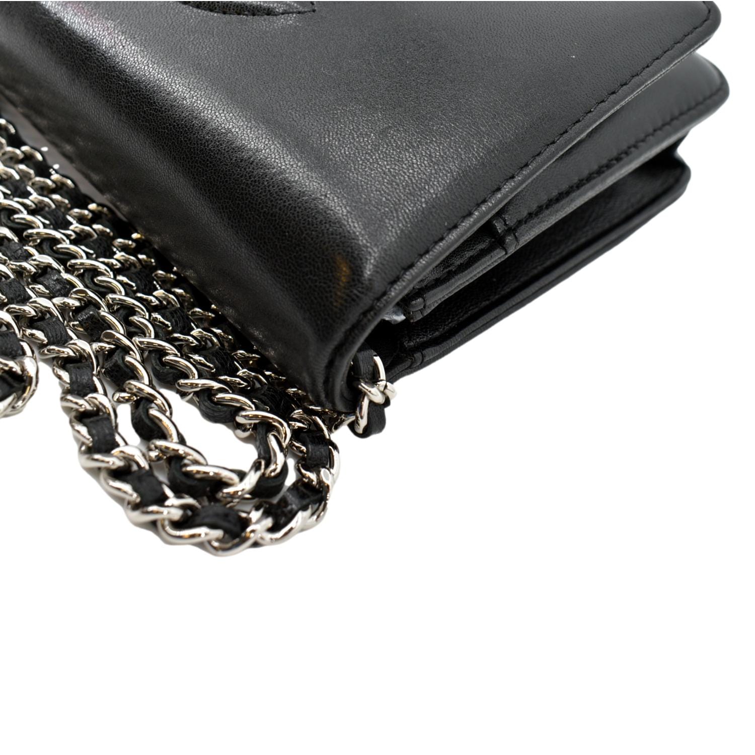 Chanel Wallet On Chain Timeless/Classique patent leather crossbody