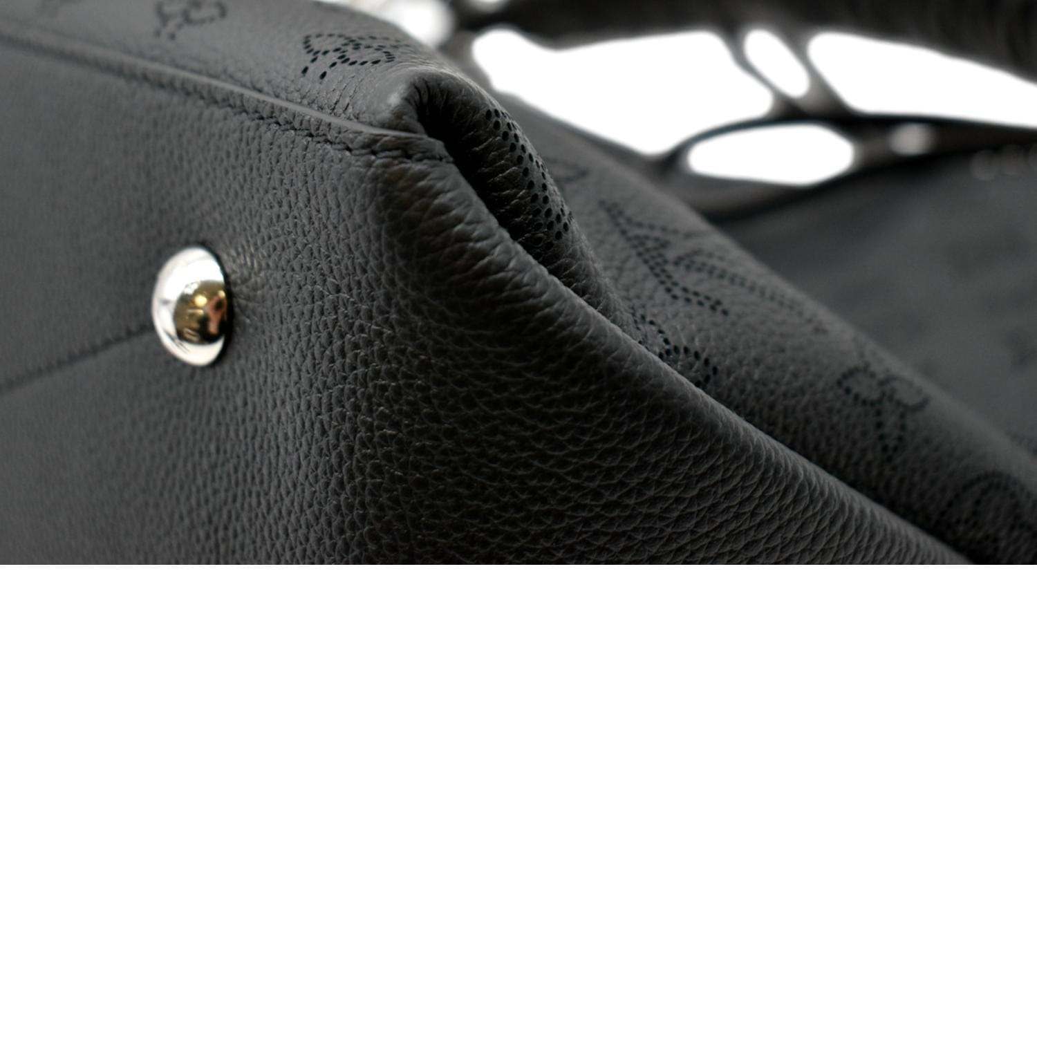 Louis Vuitton Black Mahina Leather Beaubourg Hobo Bag Louis Vuitton