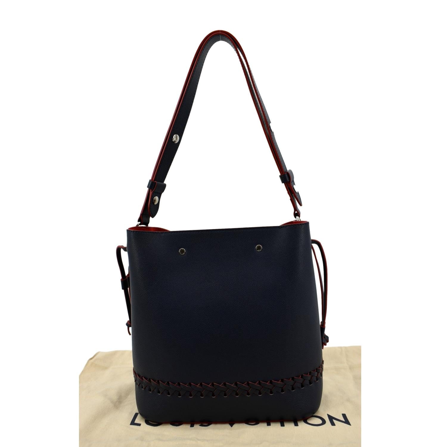Louis Vuitton - Authenticated Lockme Bucket Handbag - Leather Blue Plain for Women, Good Condition