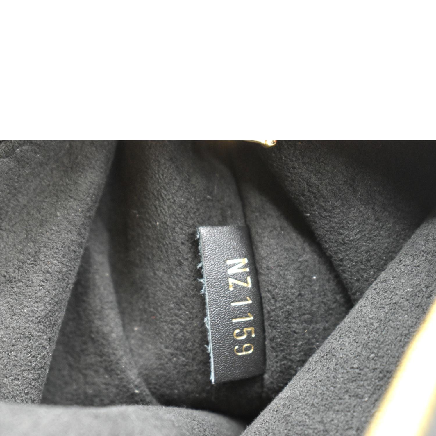 Louis Vuitton Vavin NV PM N40109 crossbody cross body shoulder
