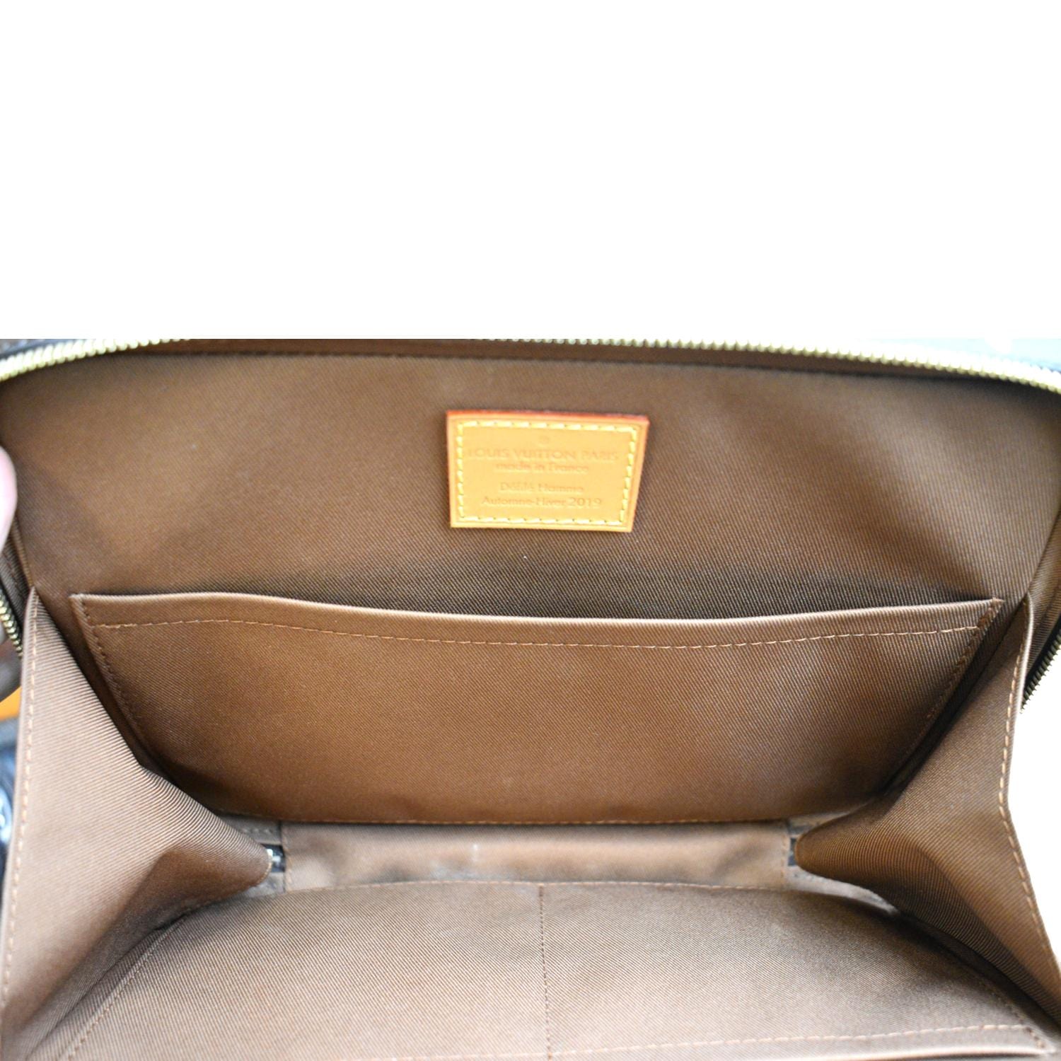 Louis Vuitton 2020 Monogram Tuffetage Vertical Soft Trunk - Brown Messenger  Bags, Bags - LOU549066