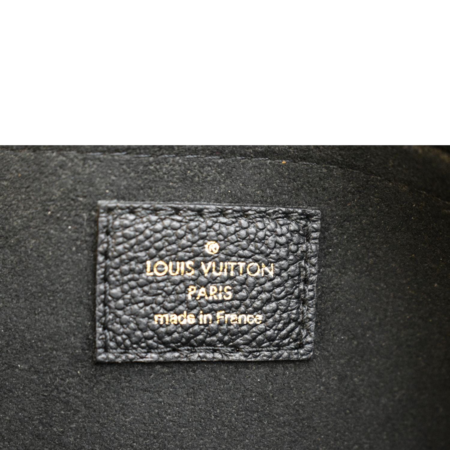 LOUIS VUITTON Empreinte Monogram Giant Multi Pochette Accessories
