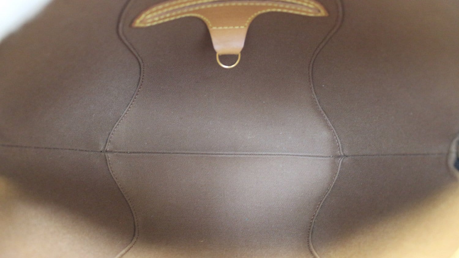 Louis Vuitton Ellipse Pm Handbag — LSC INC