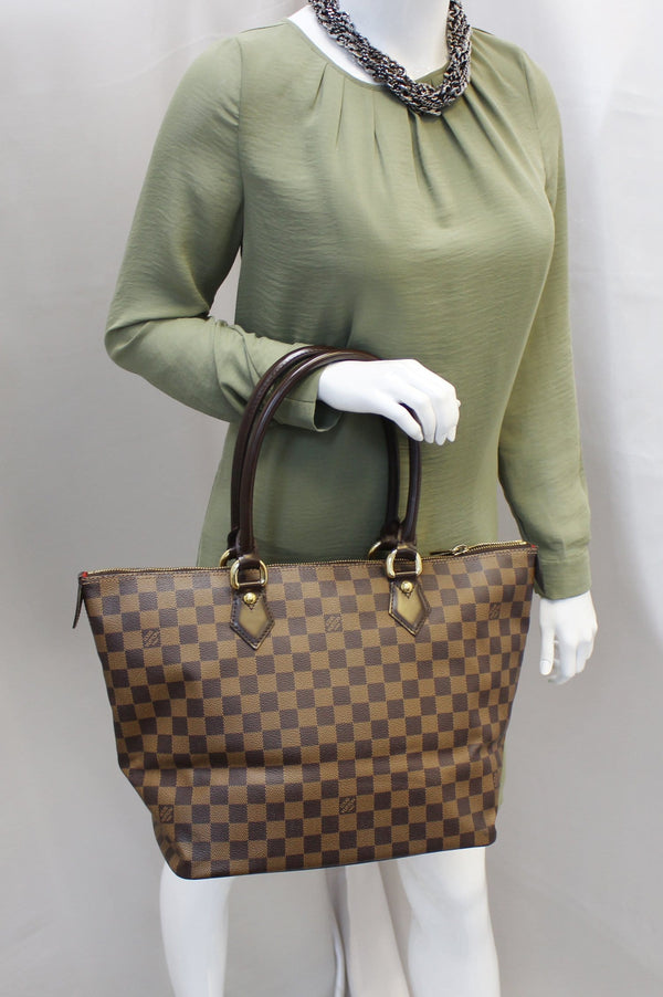 LOUIS VUITTON Damier Ebene Saleya MM Shoulder Bag