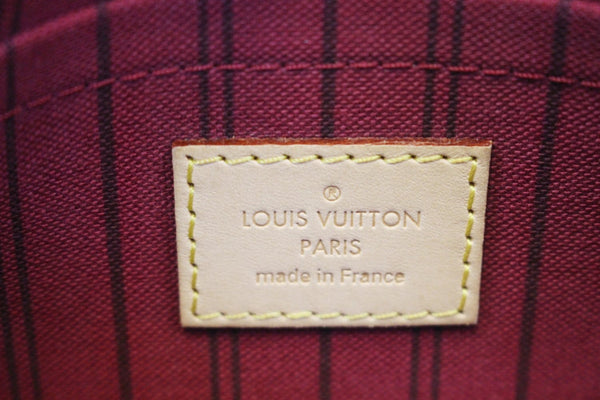 LOUIS VUITTON Monogram Canvas Pochette Pouch For Neverfull