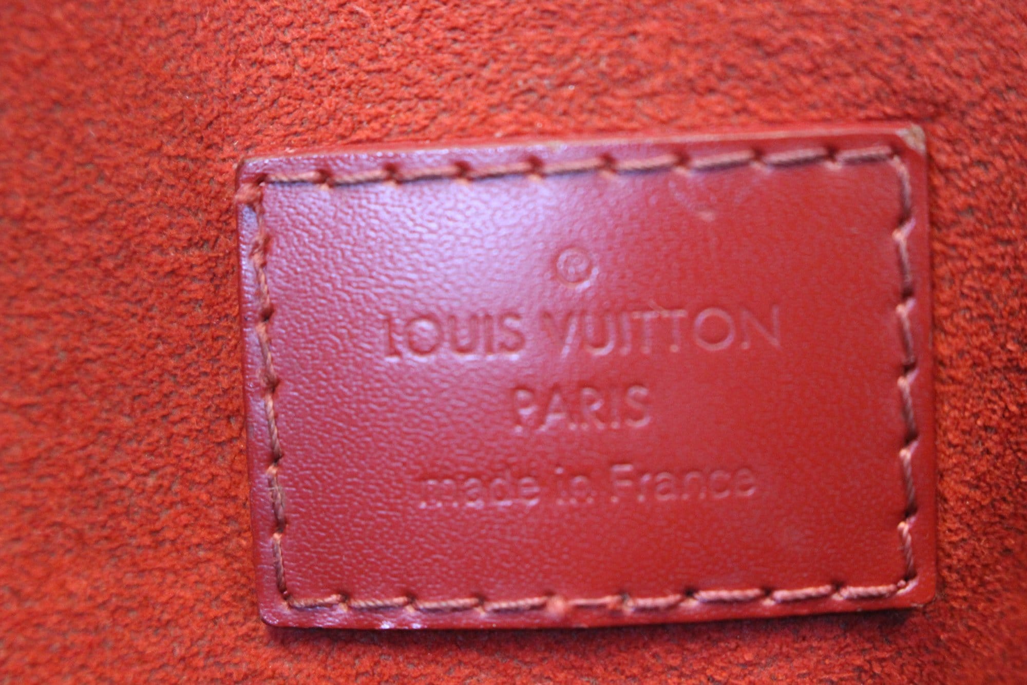 Louis Vuitton Damier Ebene Caissa Hobo (SHF-21369) – LuxeDH