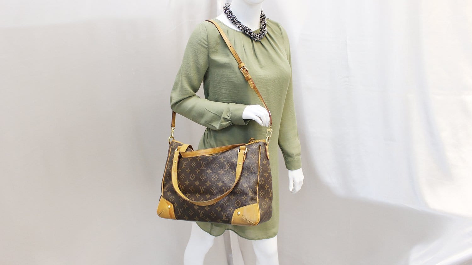 Louis Vuitton Monogram Canvas Street Style Leather Crossbody Bag