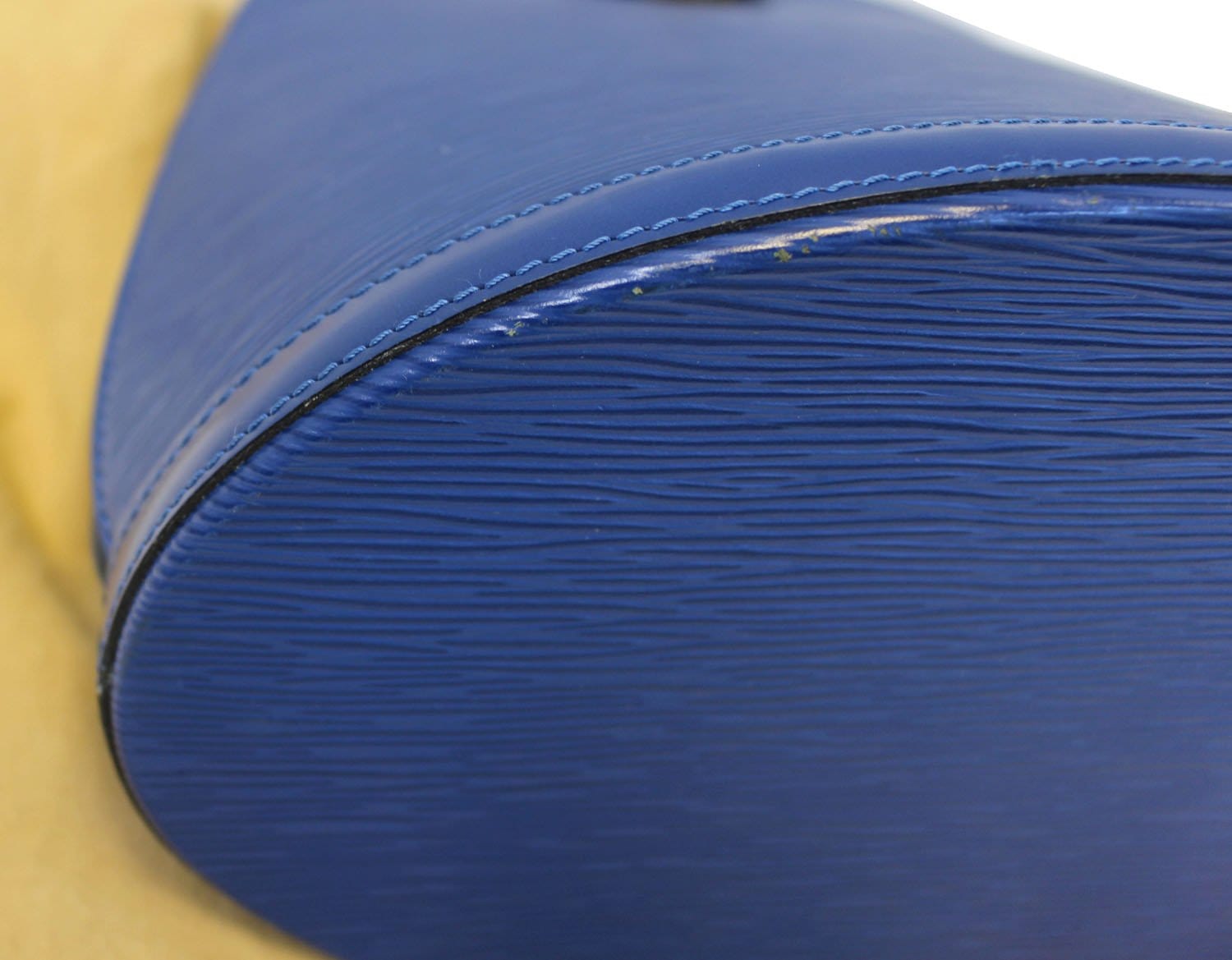 Louis Vuitton Blue Epi Leather Cluny Bag – JDEX Styles