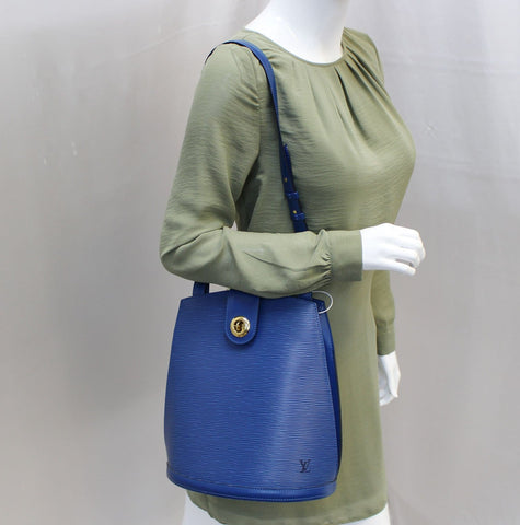 LOUIS VUITTON Shoulder Bag Used Epi Leather Cluny Blue