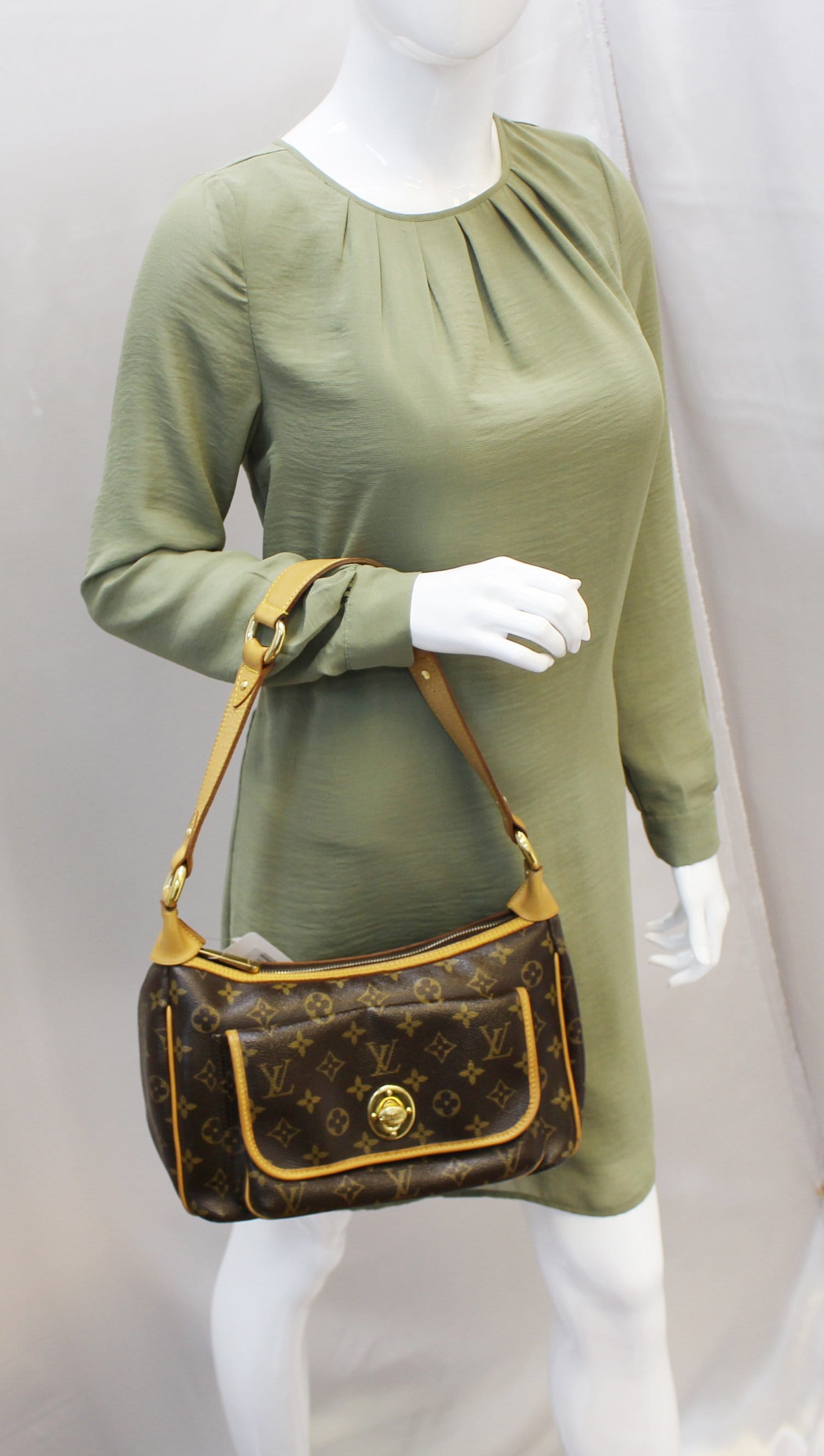 Louis Vuitton 2006 Pre-Owned Tikal GM Shoulder Bag - Brown for Women
