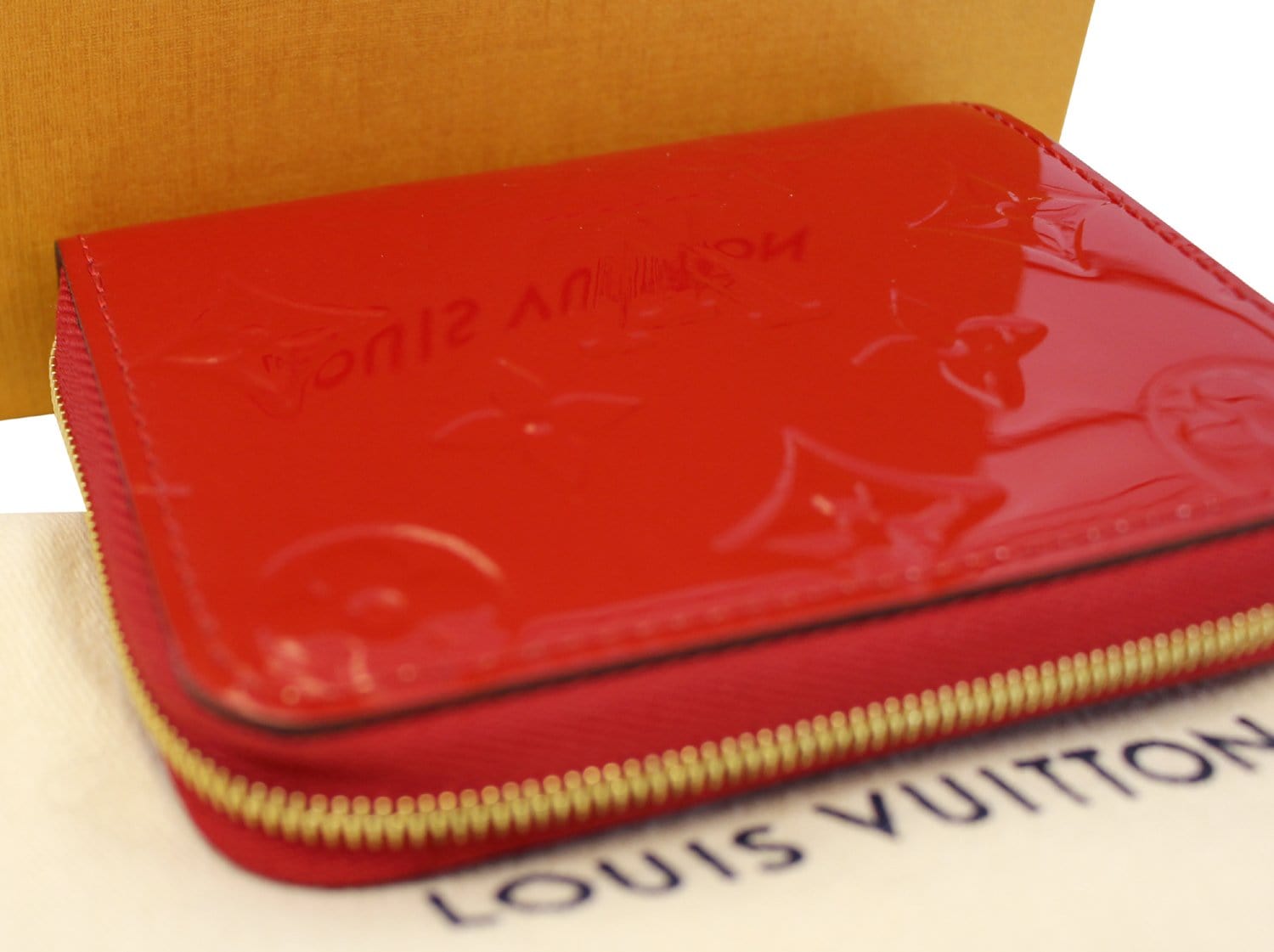 Louis Vuitton Vernis Clemence Wallet Cherry Cerise