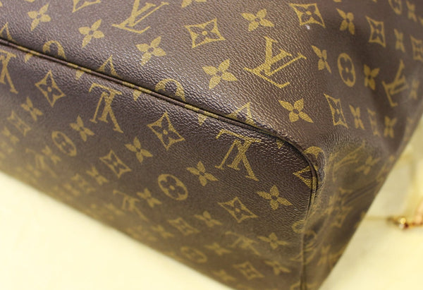 LOUIS VUITTON Monogram Neverfull GM Shoulder Bag Red