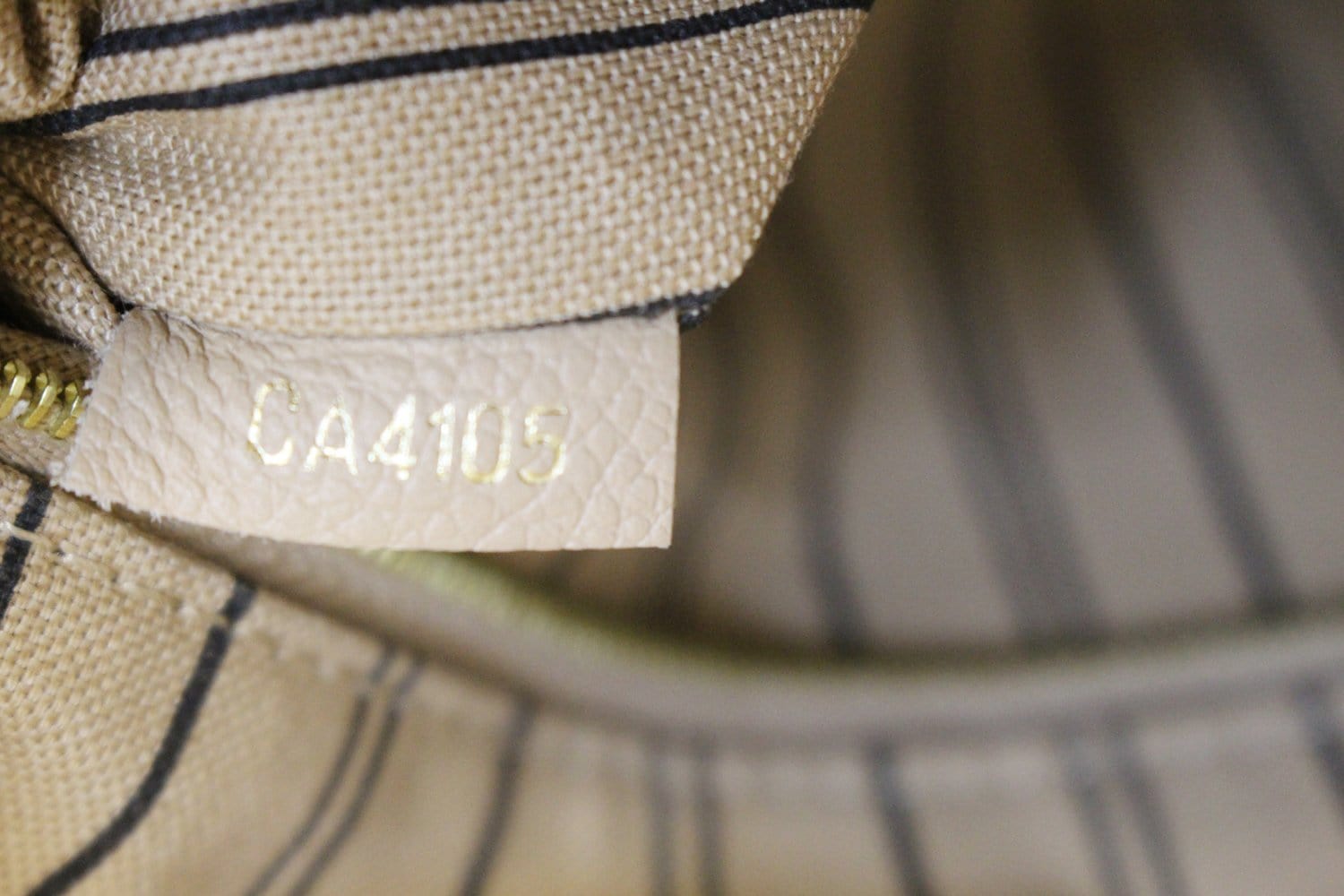 Shop Louis Vuitton Bagatelle (M46002, M46099) by かなかな