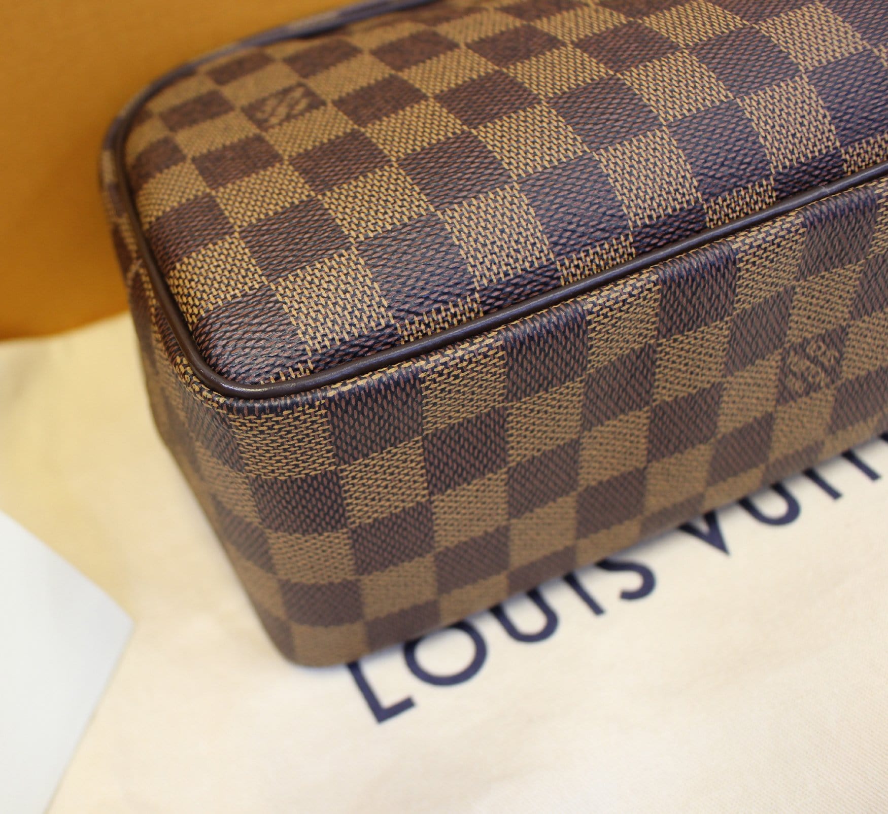 Louis Vuitton Ultra Rare Special Order Damier Ebene Toiletry Pouch 19 Poche  0L44 at 1stDibs