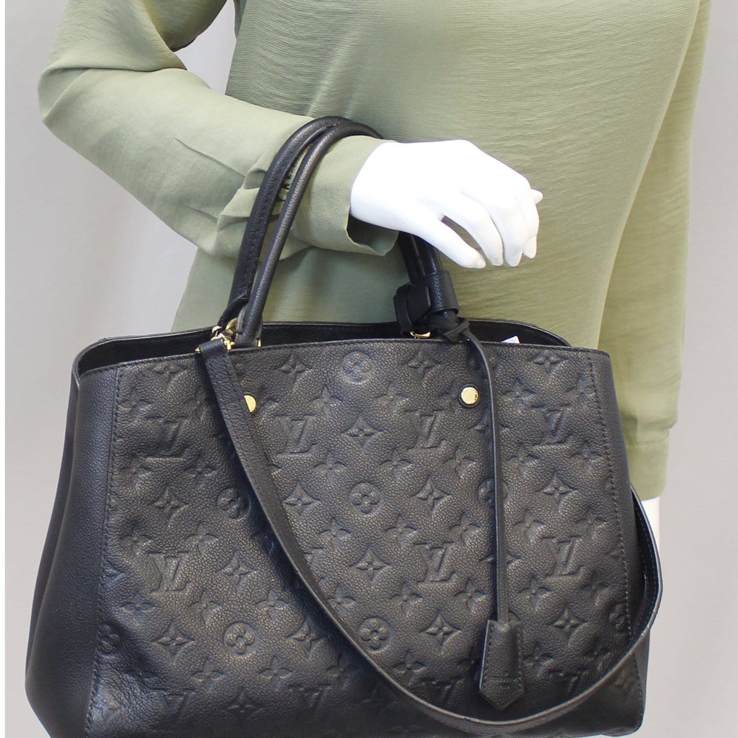 Authentic Louis Vuitton Empriente Montaigne GM Black EUC Women Bag