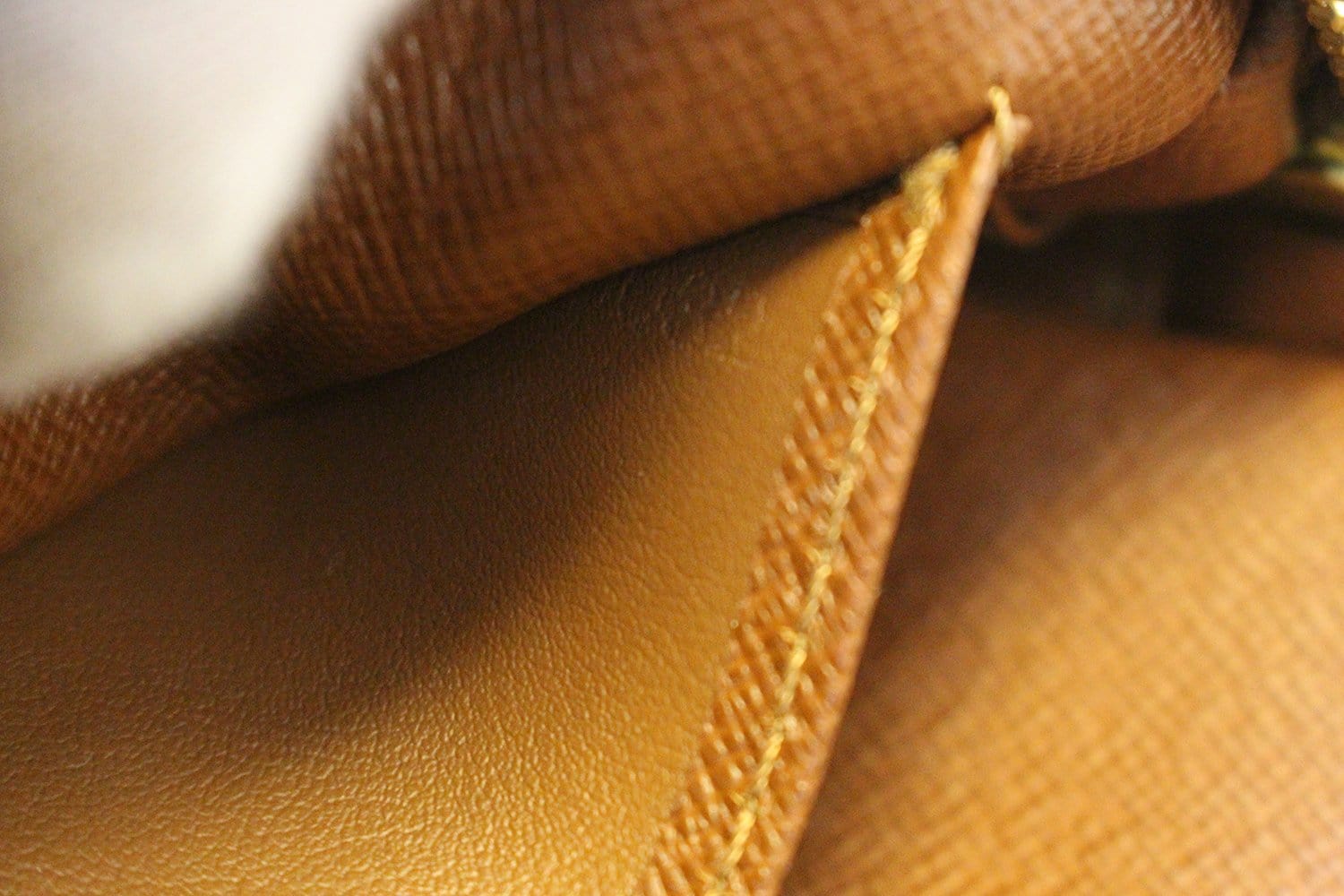 Louis Vuitton Pochette Cite Womens shoulder bag M51183 Cloth ref.258287 -  Joli Closet