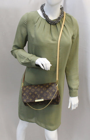 LOUIS VUITTON Monogram Canvas Favorite MM Crossbody Bag